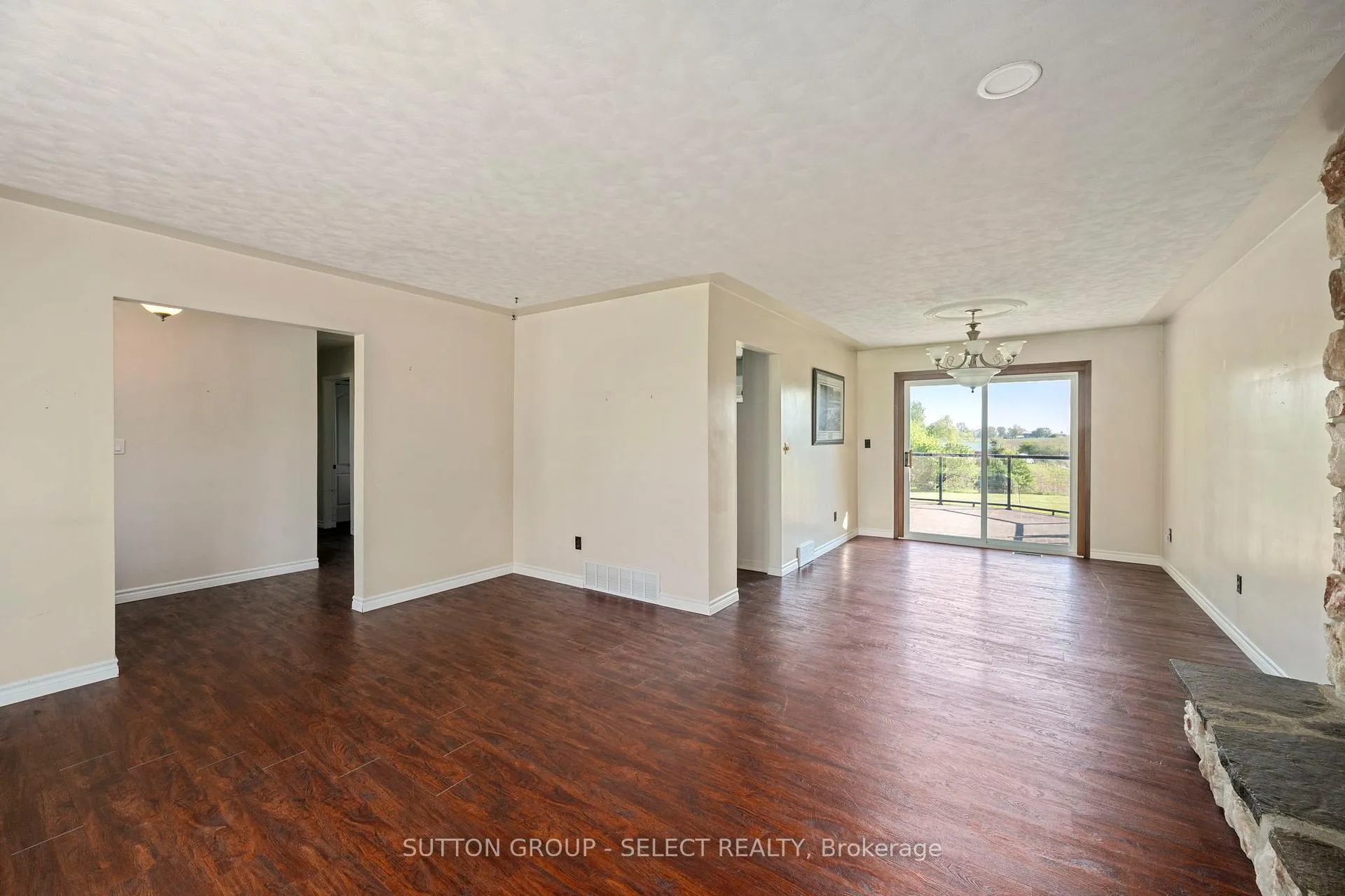 Photo 16 of 25752 Poplar Hill Road, Middlesex Centre, Rural Middlesex Centre — HOMEH
