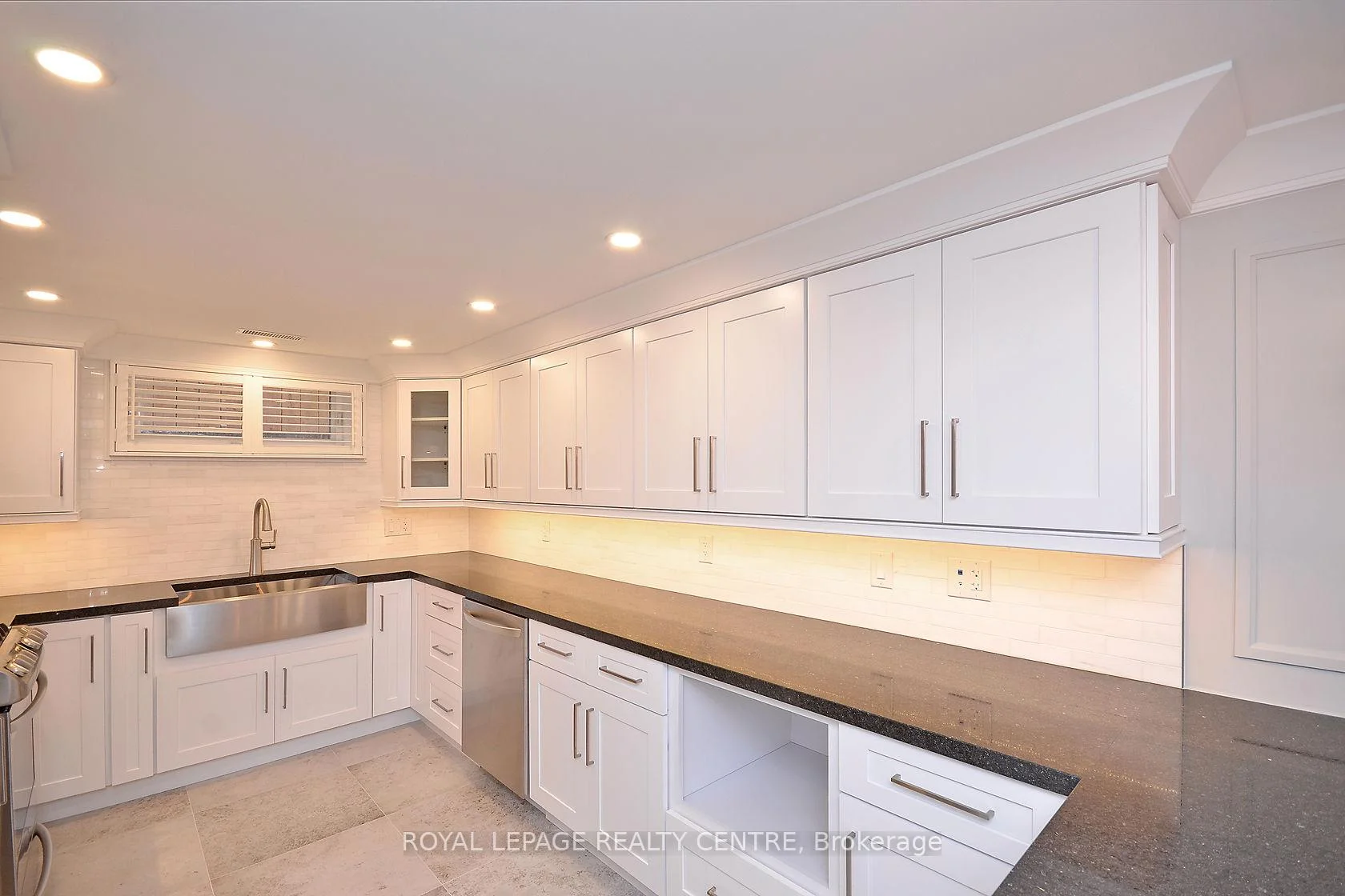 Photo 79 of Unit Lower, 326 Slade Crescent, Oakville, West — HOMEH