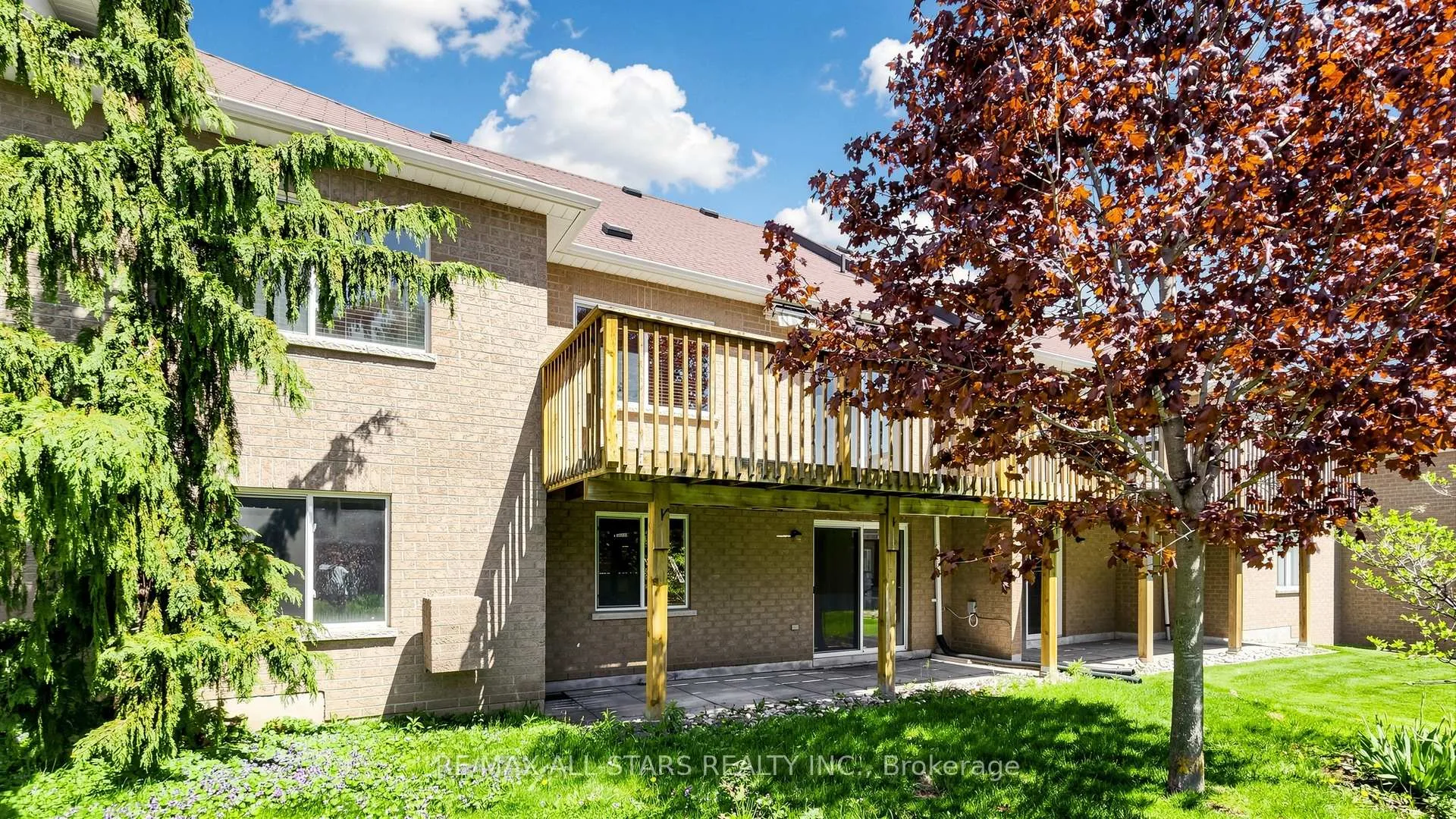 Photo 28 of 22 Geo Izatt Drive, Uxbridge — HOMEH