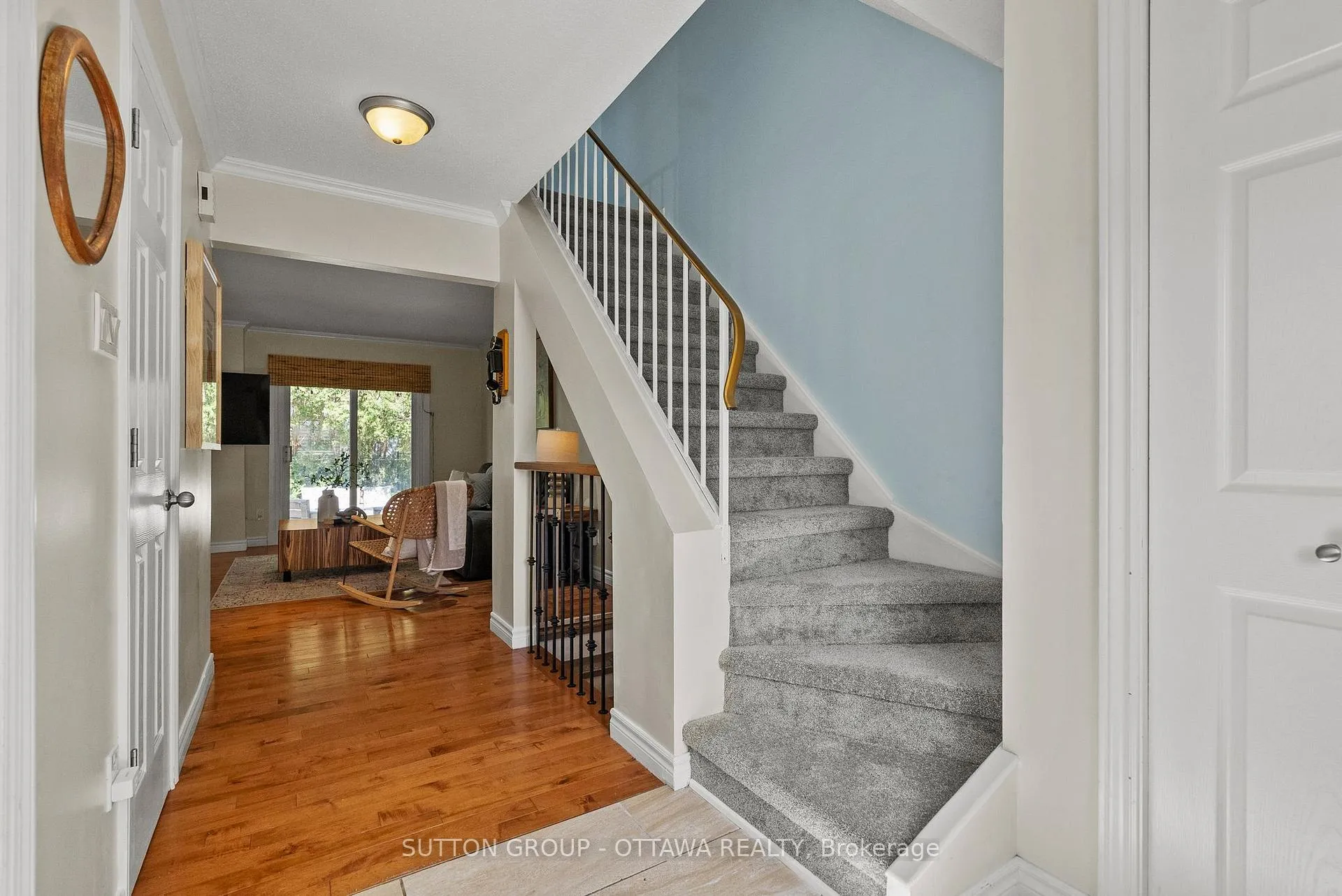 Photo 6 of 1 Airycot Circle, Ottawa, Barrhaven - Pheasant Run — HOMEH
