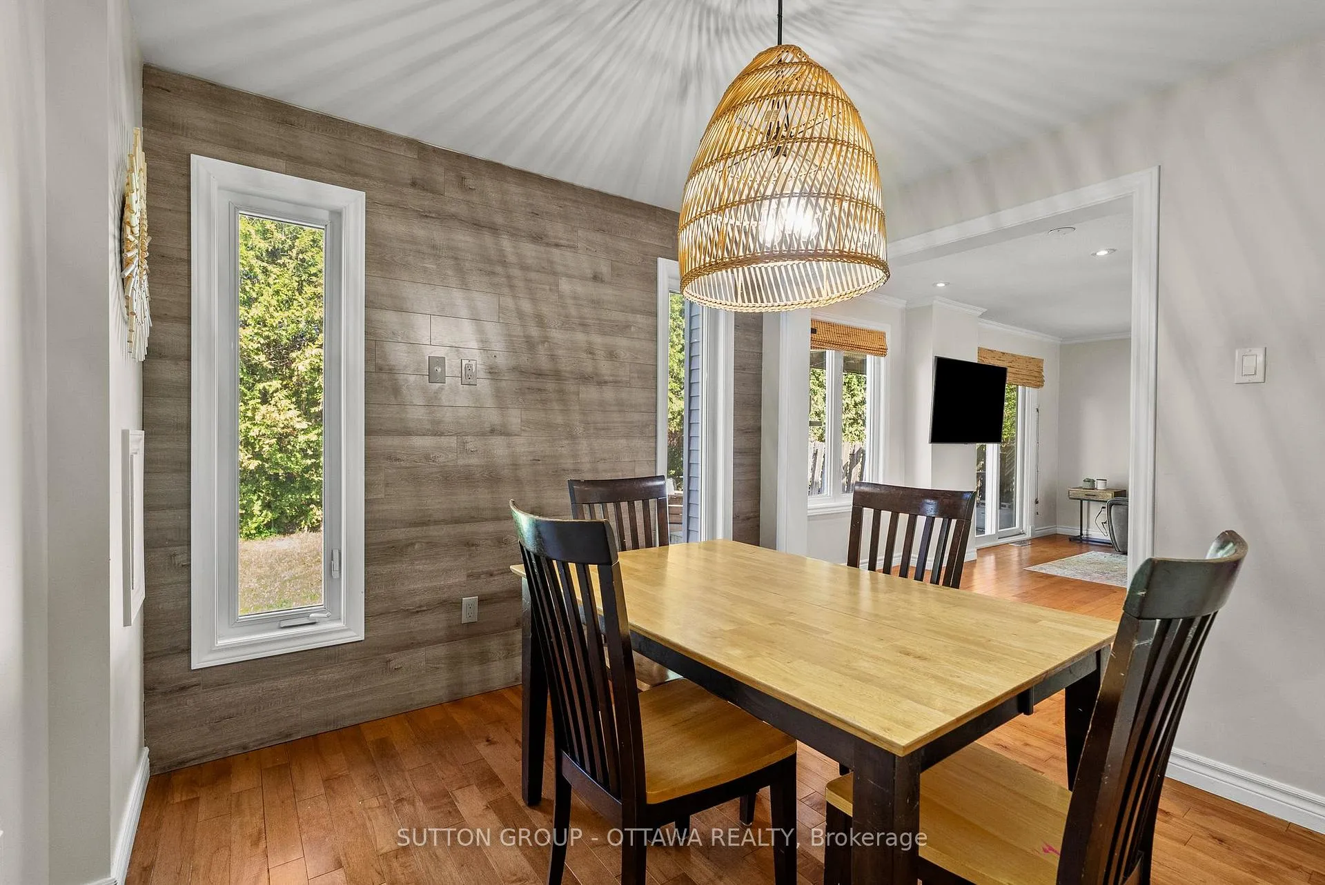 Photo 20 of 1 Airycot Circle, Ottawa, Barrhaven - Pheasant Run — HOMEH