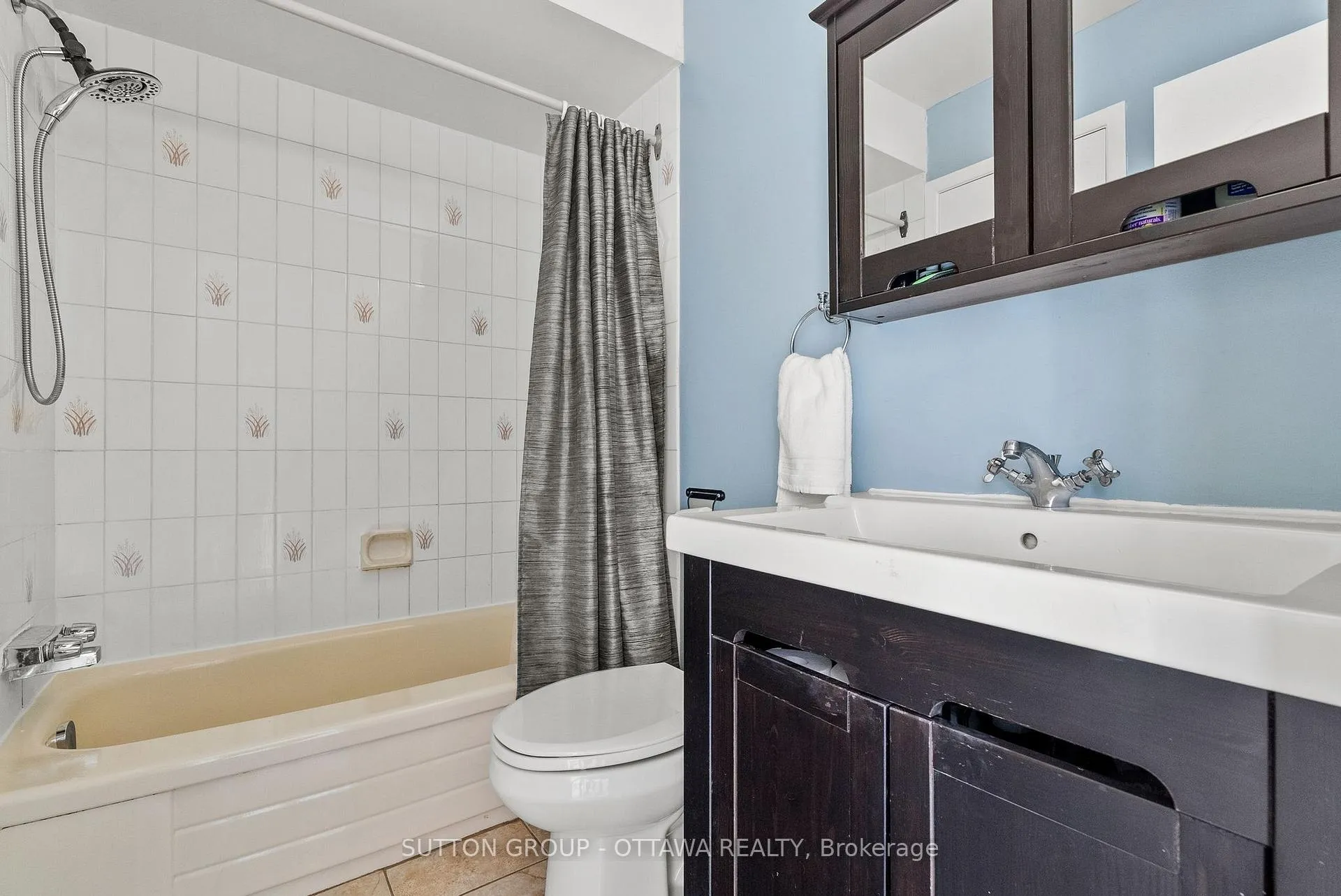 Photo 31 of 1 Airycot Circle, Ottawa, Barrhaven - Pheasant Run — HOMEH