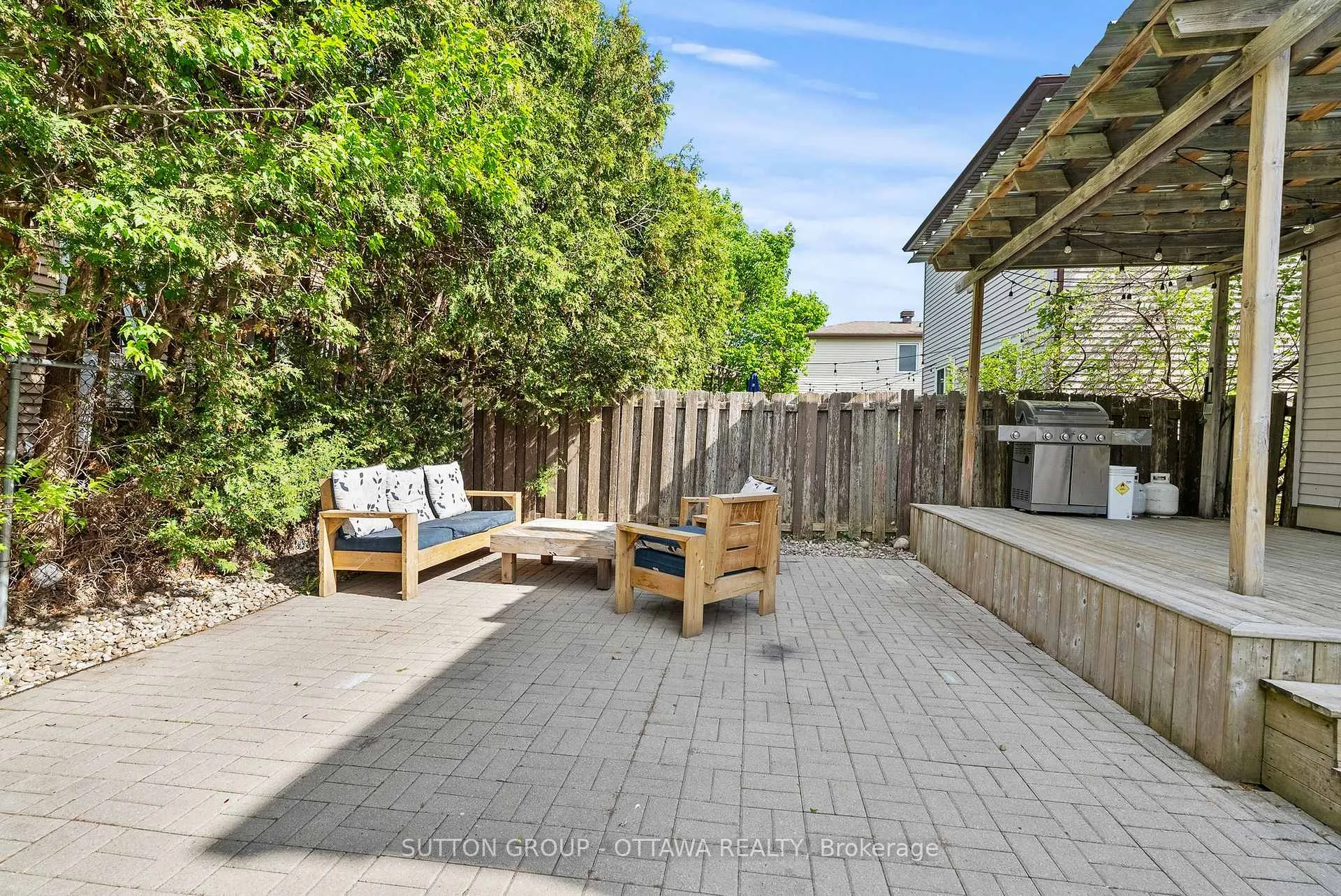 Photo 37 of 1 Airycot Circle, Ottawa, Barrhaven - Pheasant Run — HOMEH