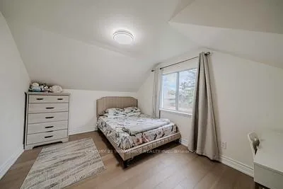 Photo 25 of 38 Deerfield Road, Scarborough, Bendale — HOMEH