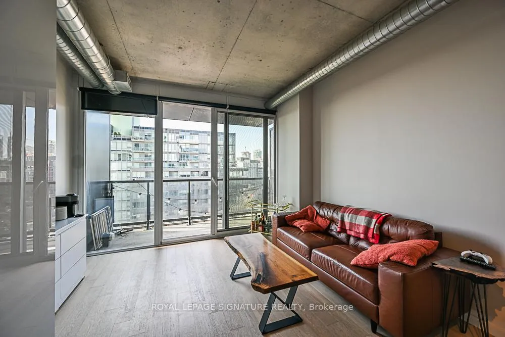 Photo 2 of Unit 803, 170 Bayview Avenue, Toronto, Waterfront Communities — HOMEH