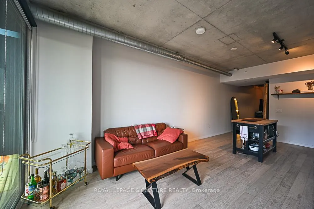 Photo 6 of Unit 803, 170 Bayview Avenue, Toronto, Waterfront Communities — HOMEH