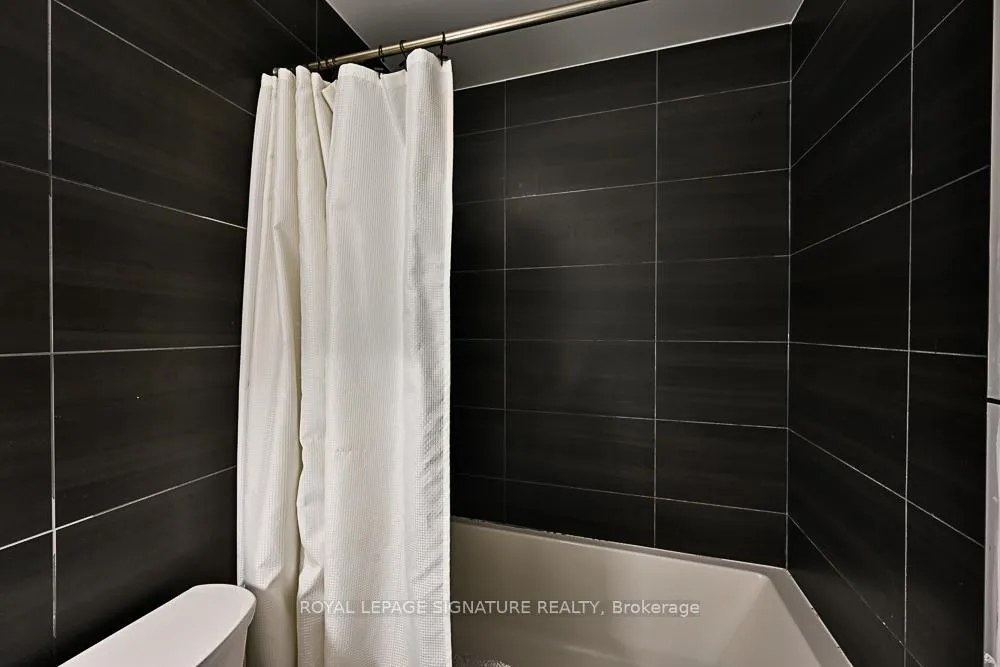 Photo 22 of Unit 803, 170 Bayview Avenue, Toronto, Waterfront Communities — HOMEH