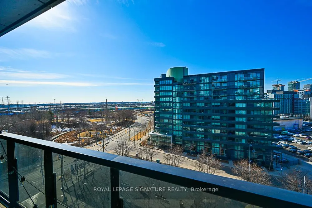 Photo 25 of Unit 803, 170 Bayview Avenue, Toronto, Waterfront Communities — HOMEH