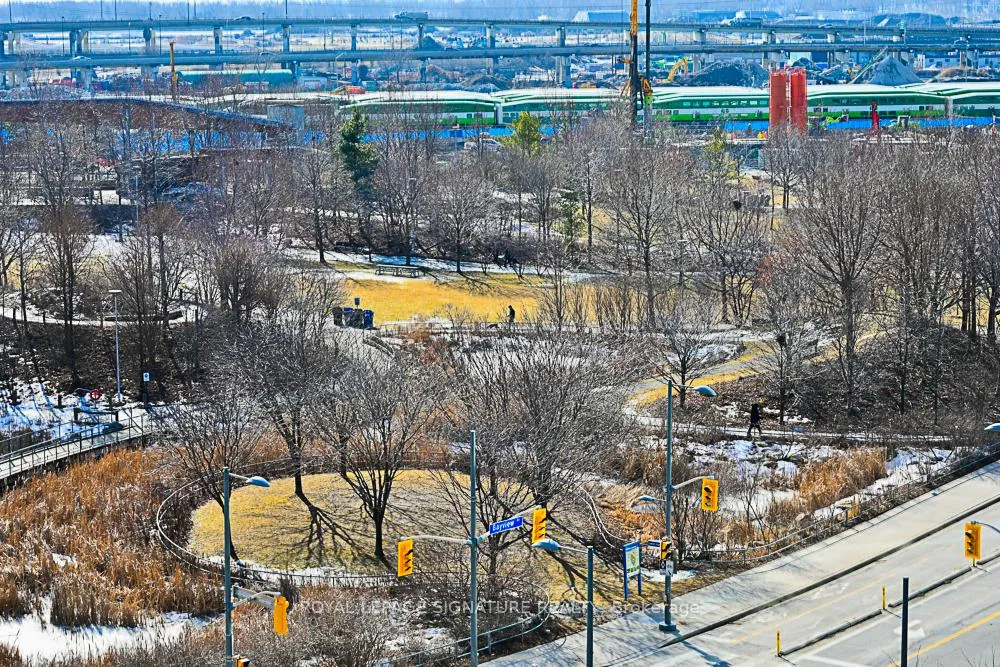 Photo 29 of Unit 803, 170 Bayview Avenue, Toronto, Waterfront Communities — HOMEH