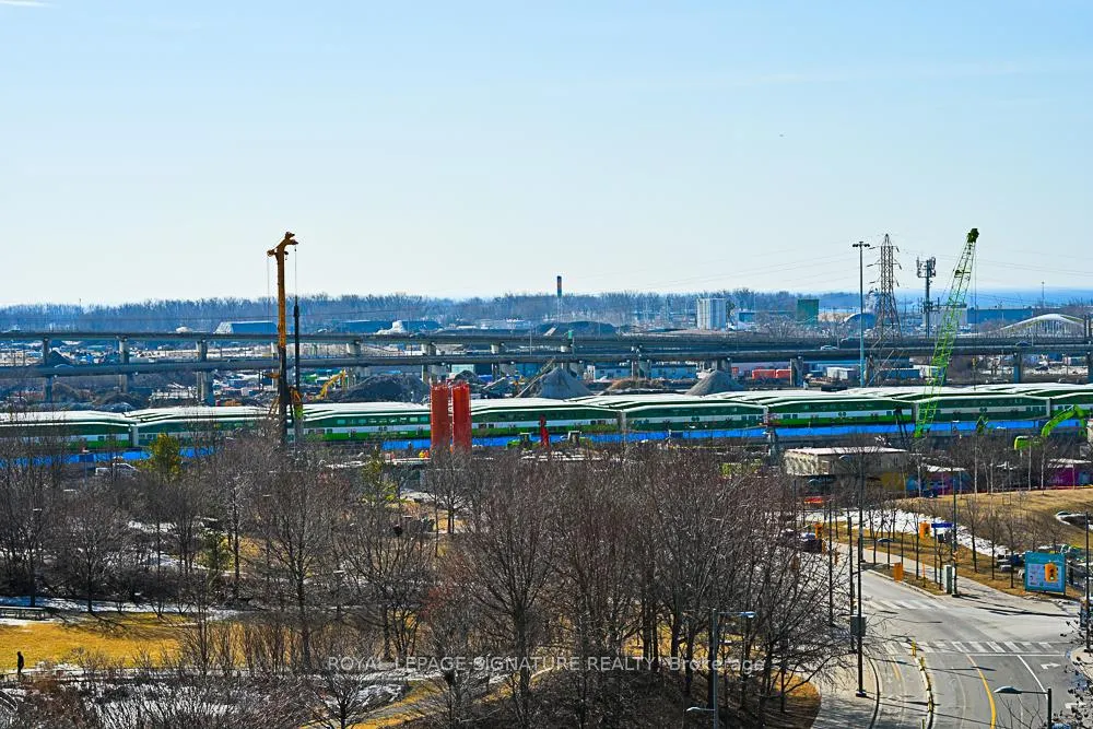 Photo 30 of Unit 803, 170 Bayview Avenue, Toronto, Waterfront Communities — HOMEH
