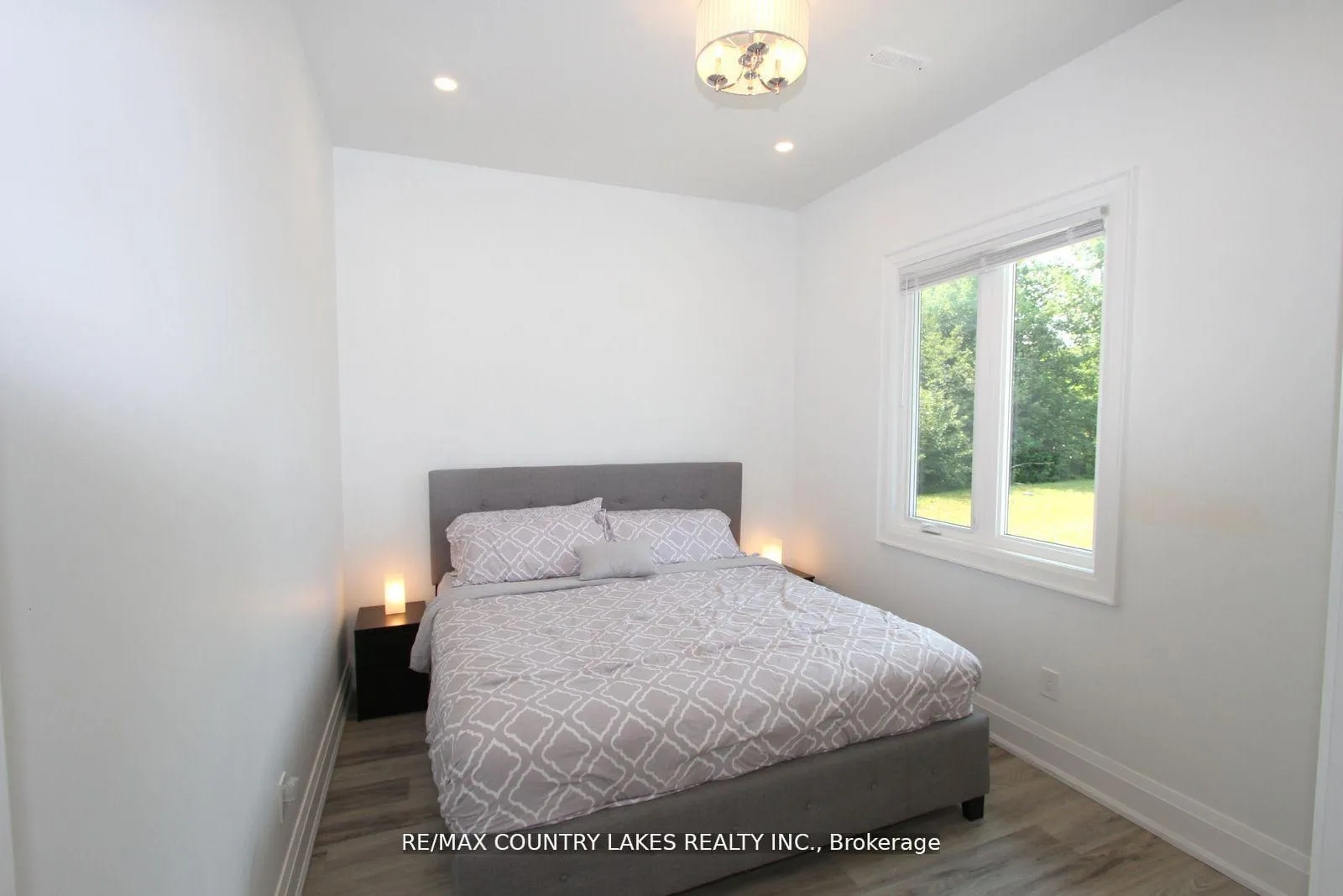 Photo 25 of 130 Baker Boulevard, Kawartha Lakes, Laxton/Digby/Longford — HOMEH
