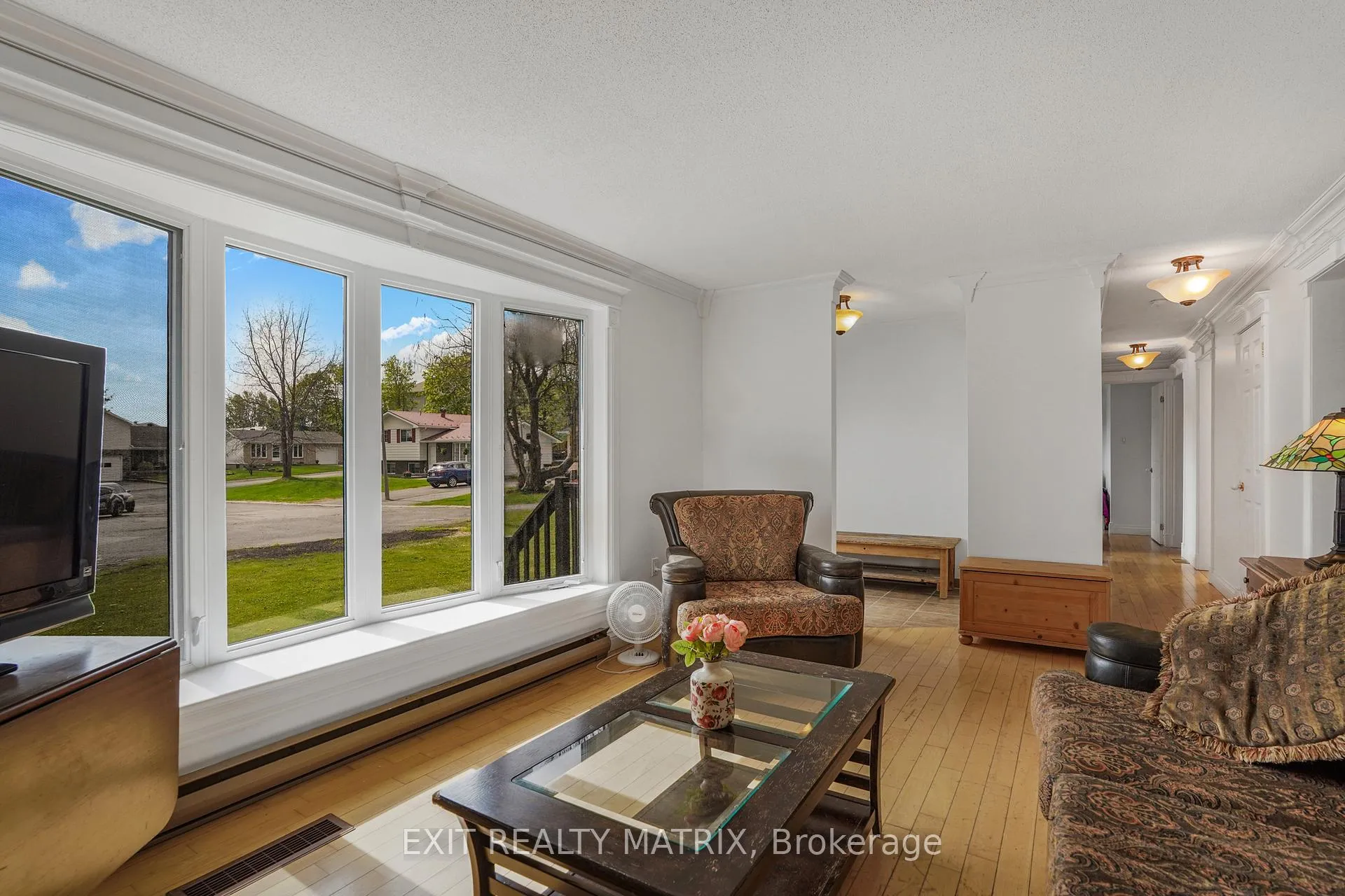 Photo 6 of 136 Martel Crescent, Champlain, Vankleek Hill — HOMEH