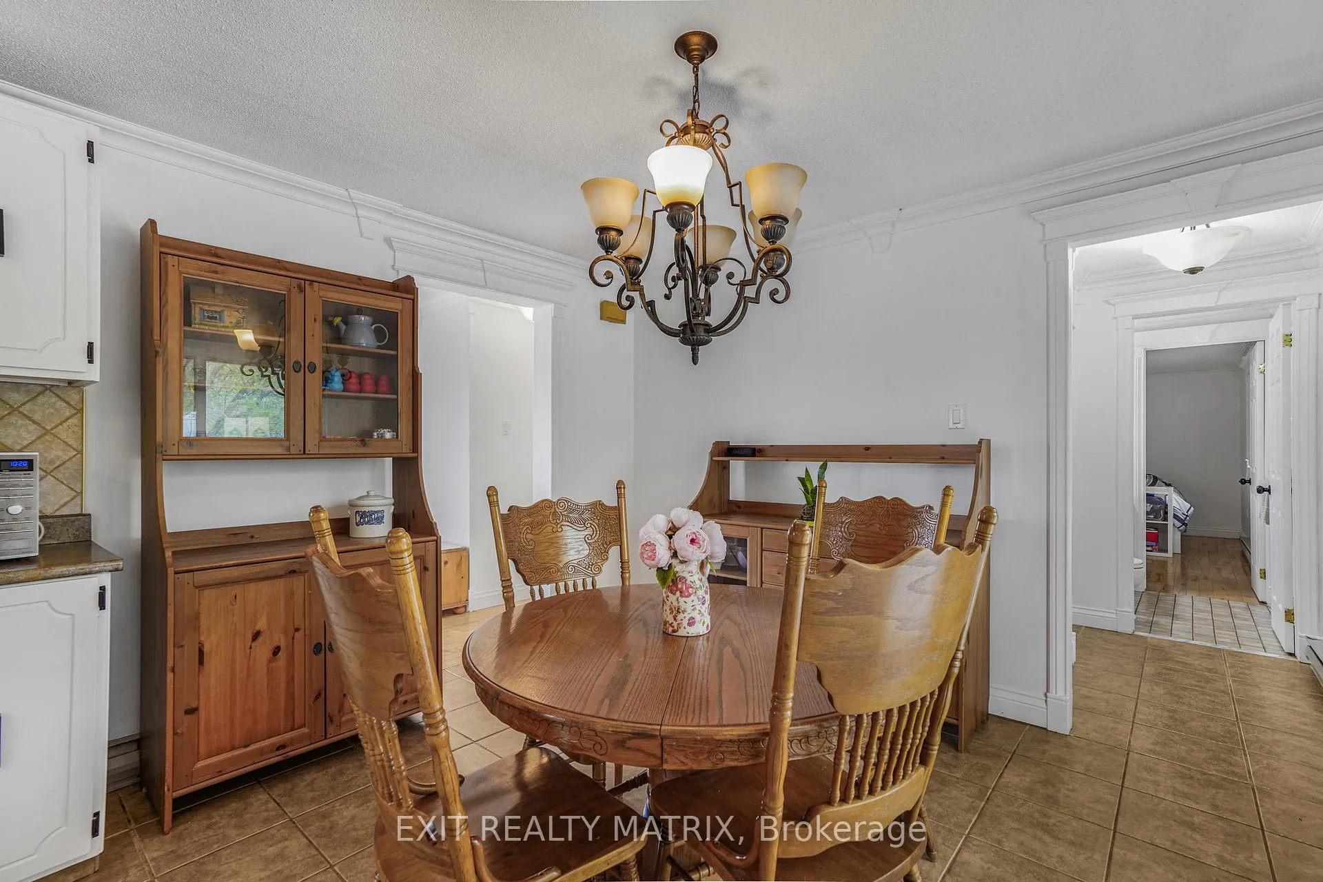 Photo 9 of 136 Martel Crescent, Champlain, Vankleek Hill — HOMEH
