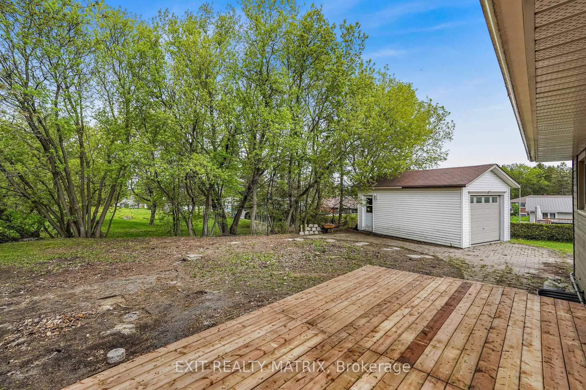 Photo 28 of 136 Martel Crescent, Champlain, Vankleek Hill — HOMEH