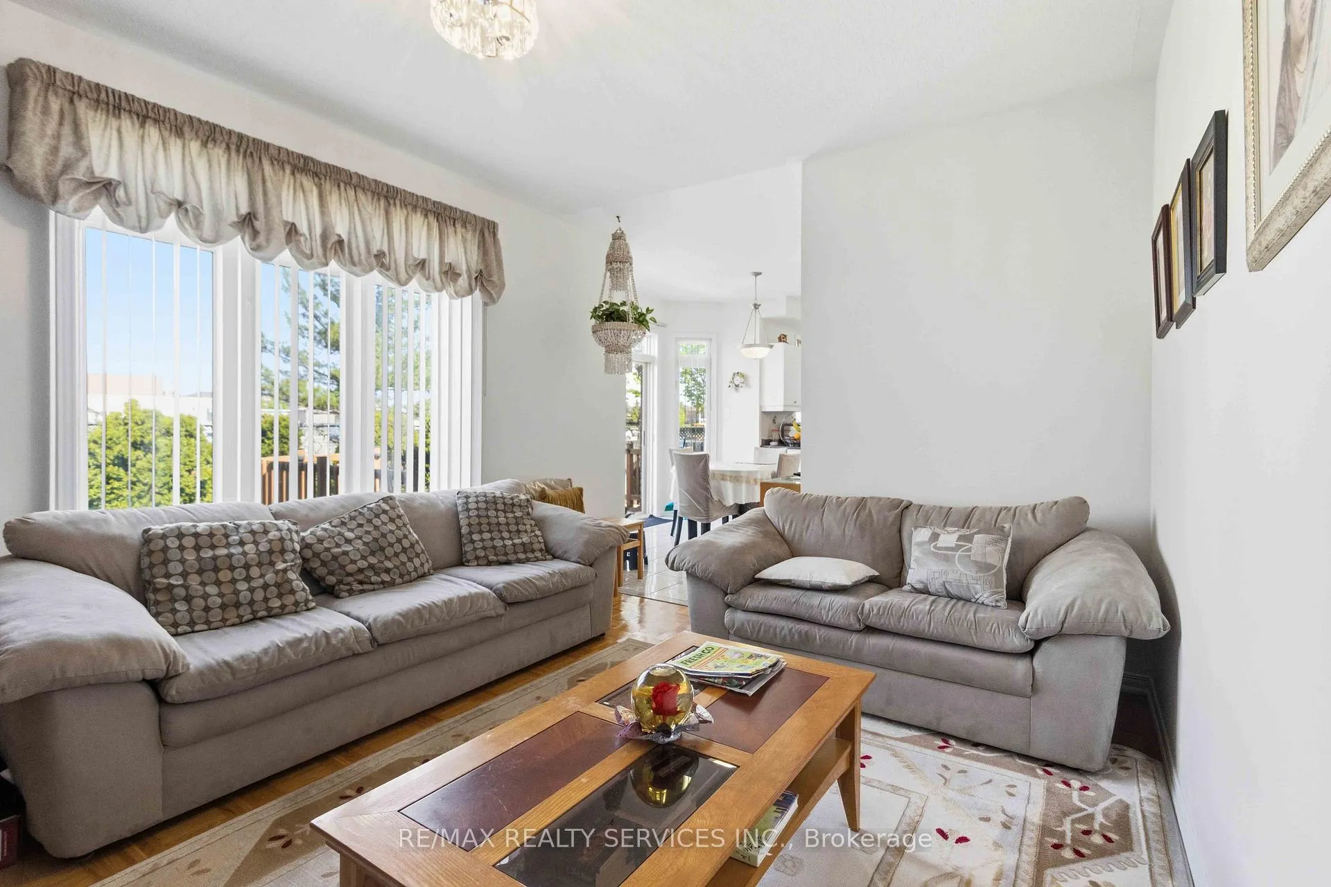 Photo 11 of 82 Mainard Crescent, Brampton, Sandringham-Wellington — HOMEH
