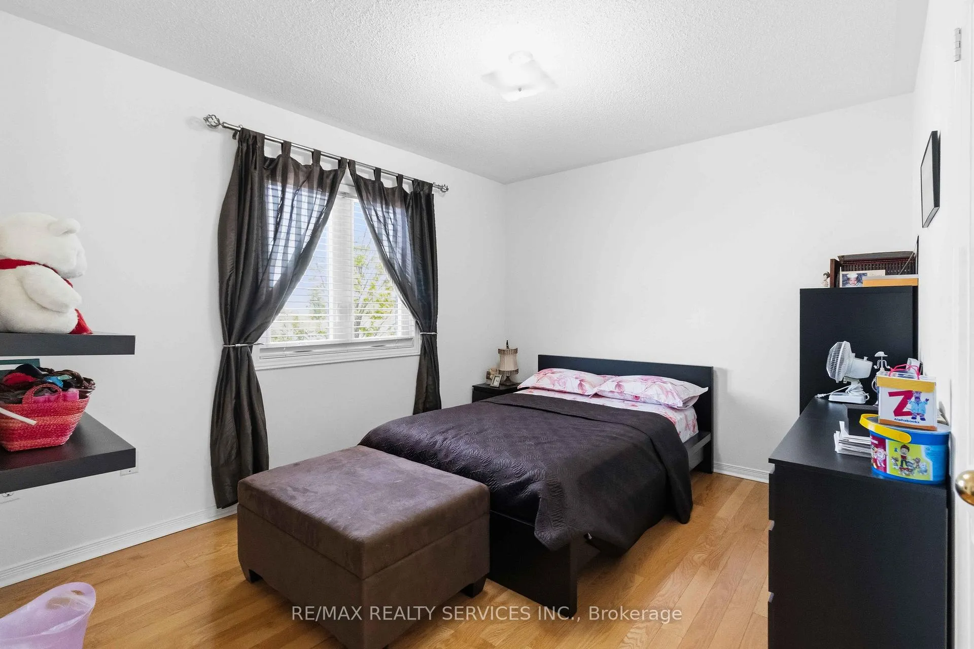Photo 18 of 82 Mainard Crescent, Brampton, Sandringham-Wellington — HOMEH
