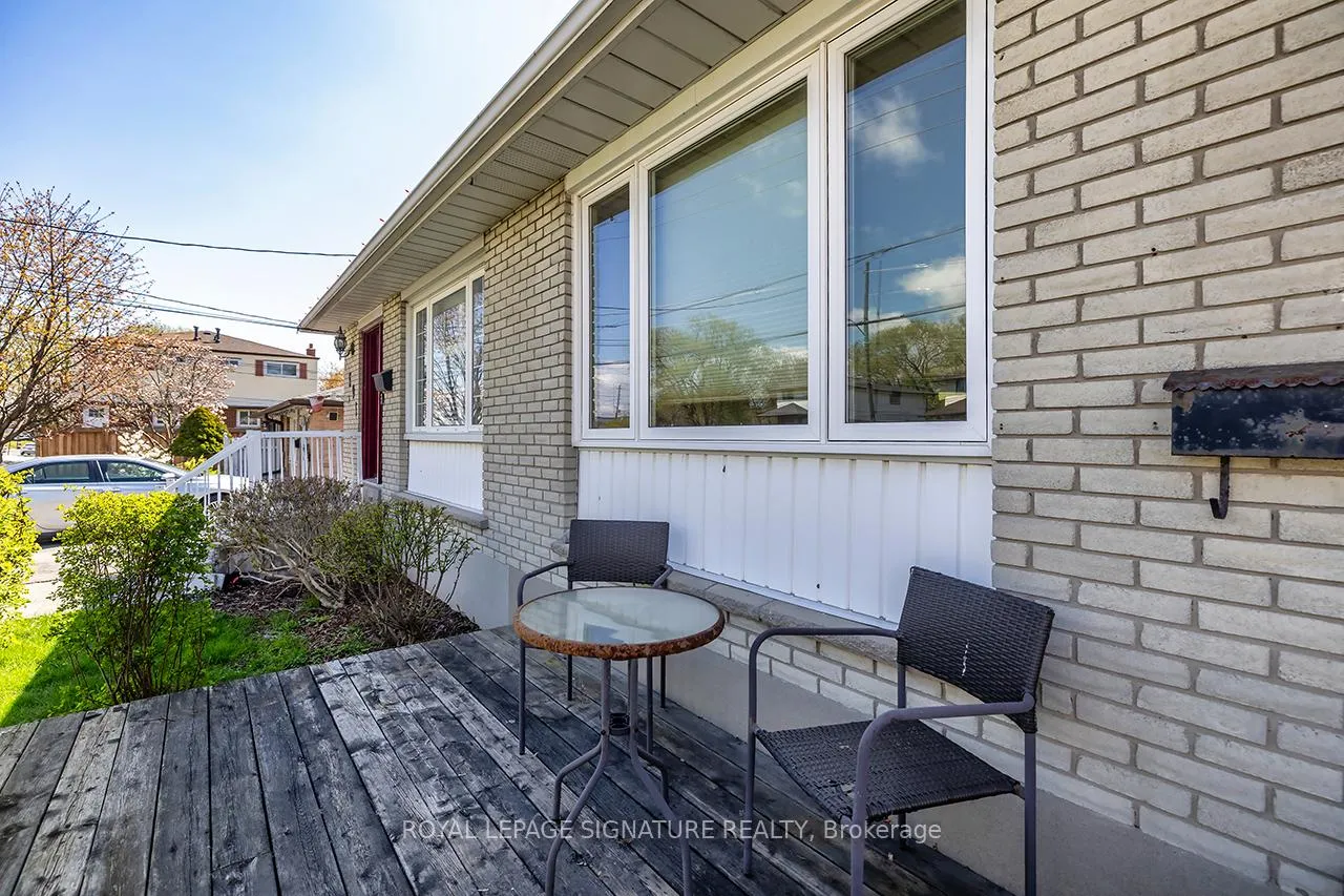 Photo 8 of 593 Gibb Street, Oshawa, Vanier — HOMEH