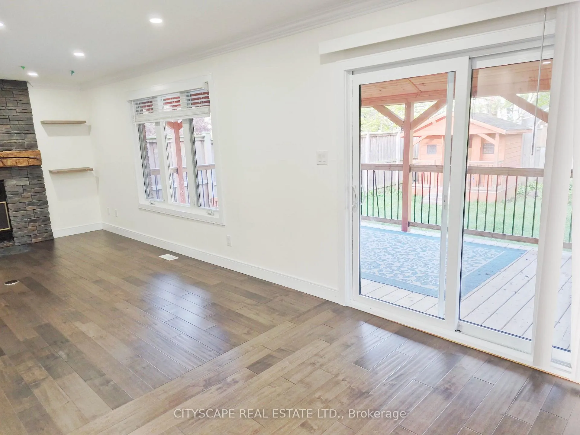 Photo 12 of 11 Ashely Court, Kitchener, Grand River North — HOMEH