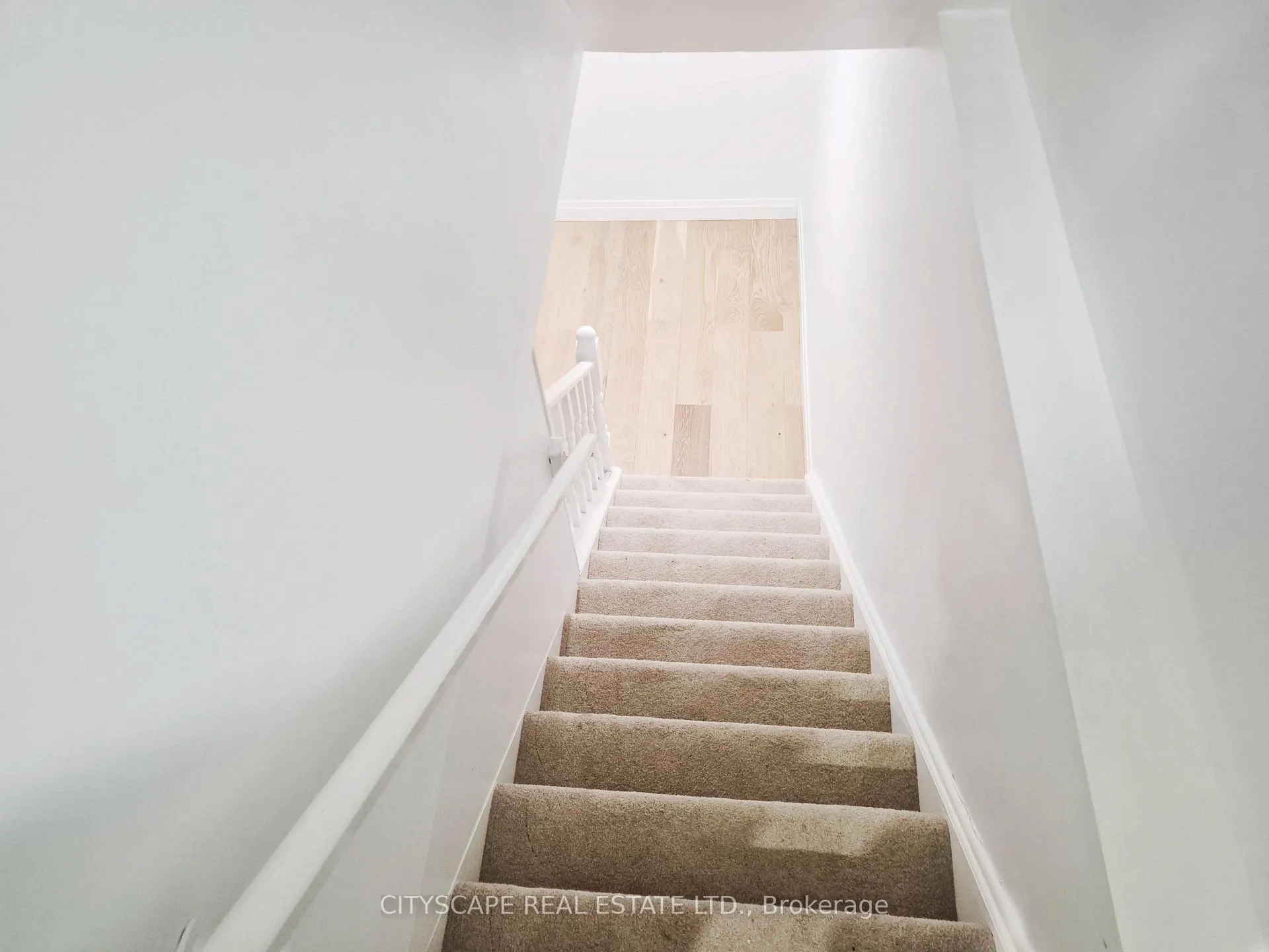 Photo 24 of 11 Ashely Court, Kitchener, Grand River North — HOMEH