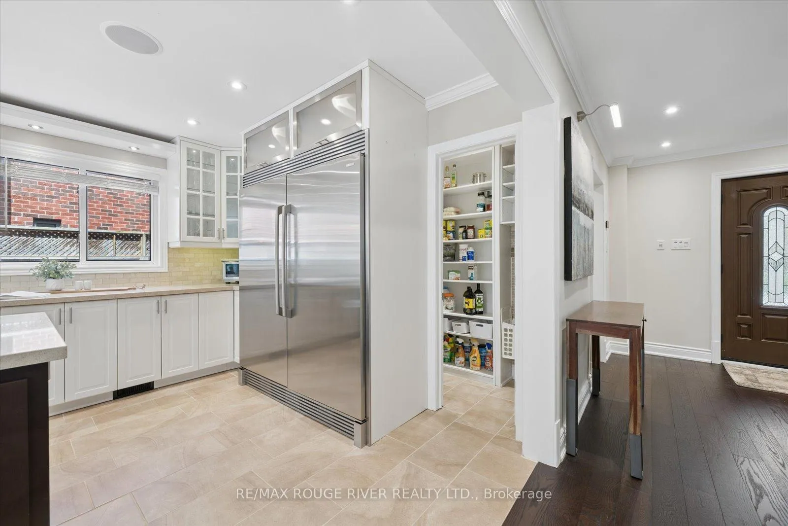 Photo 13 of 34 Glen Hill Drive, Whitby, Blue Grass Meadows — HOMEH