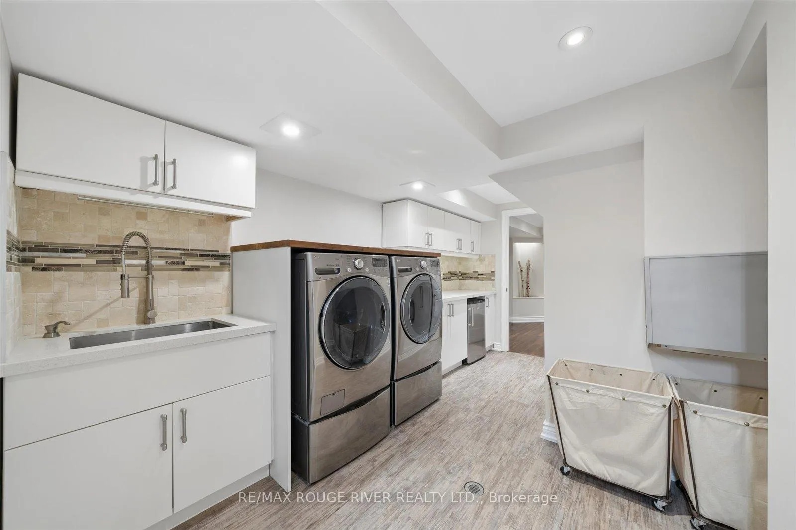 Photo 41 of 34 Glen Hill Drive, Whitby, Blue Grass Meadows — HOMEH