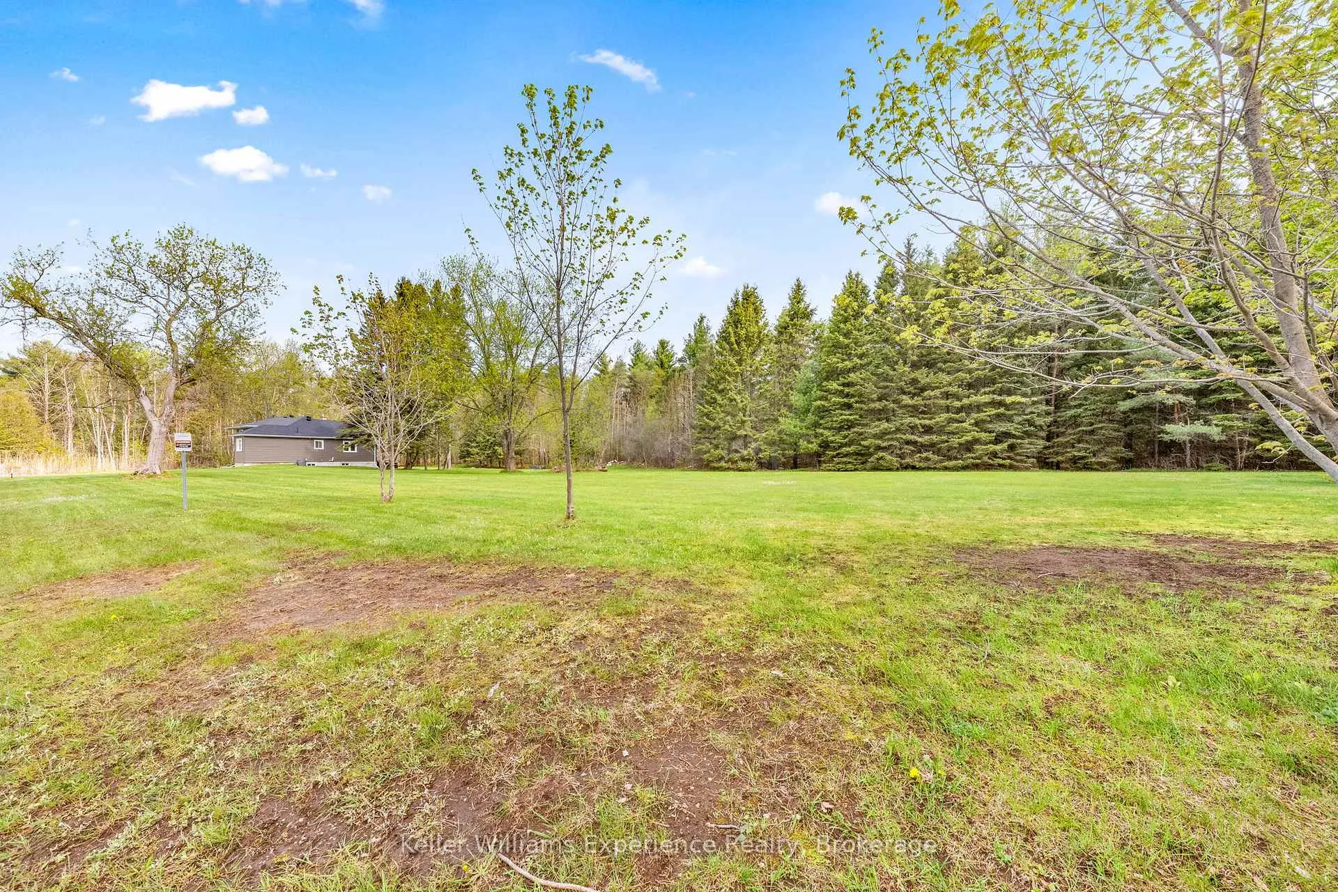 Photo 42 of 5525 Penetanguishene Road, Springwater, Rural Springwater — HOMEH