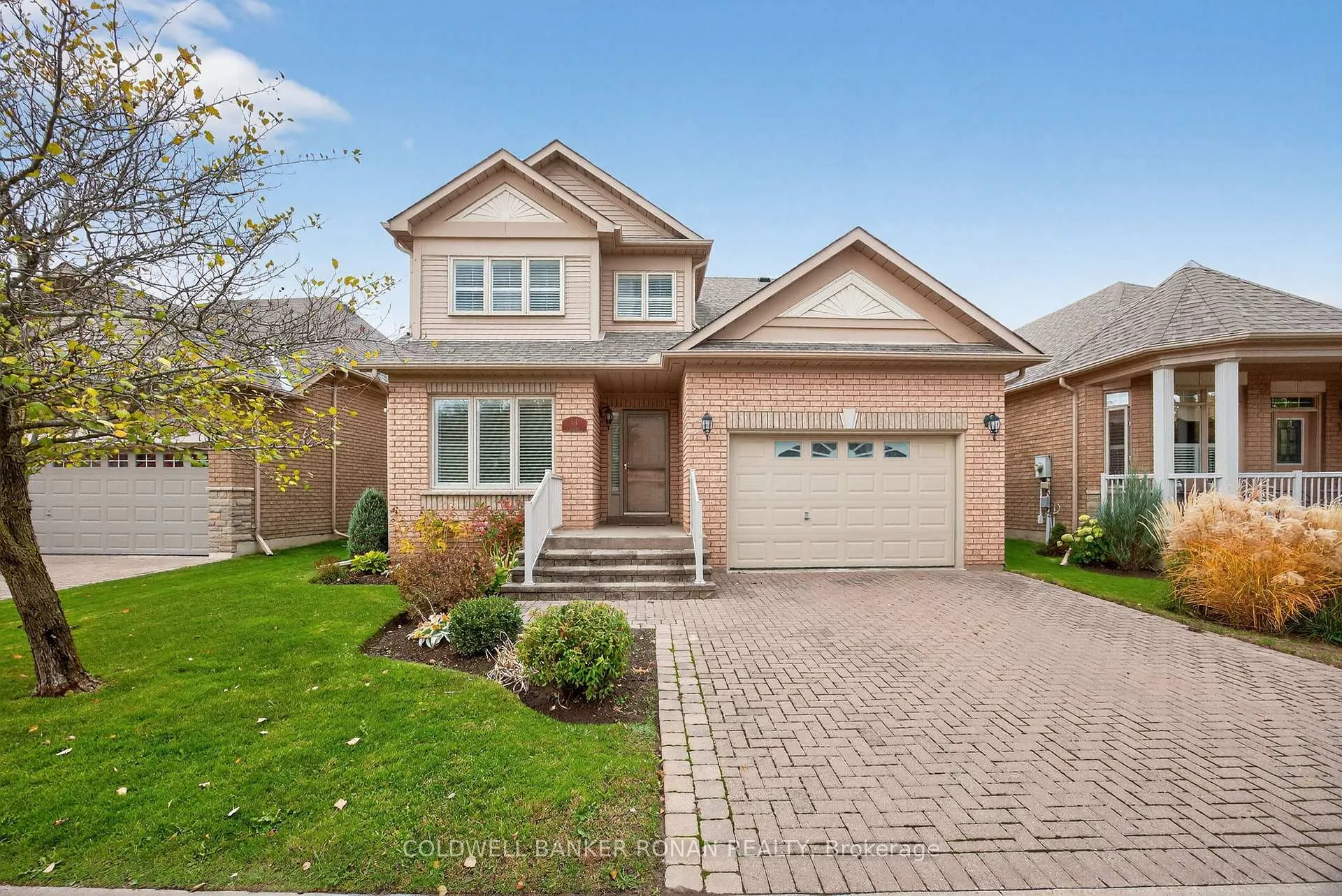 Photo 3 of 14 Via Amici, New Tecumseth, Rural New Tecumseth — HOMEH