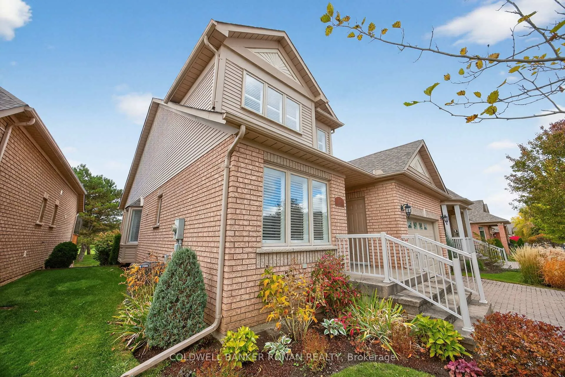 Photo 5 of 14 Via Amici, New Tecumseth, Rural New Tecumseth — HOMEH
