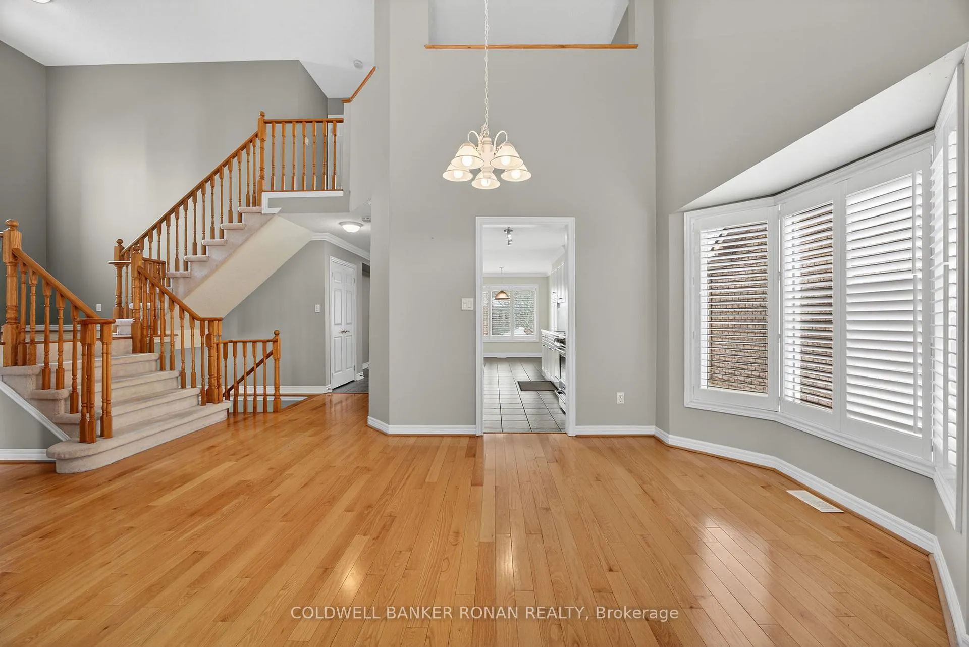 Photo 15 of 14 Via Amici, New Tecumseth, Rural New Tecumseth — HOMEH