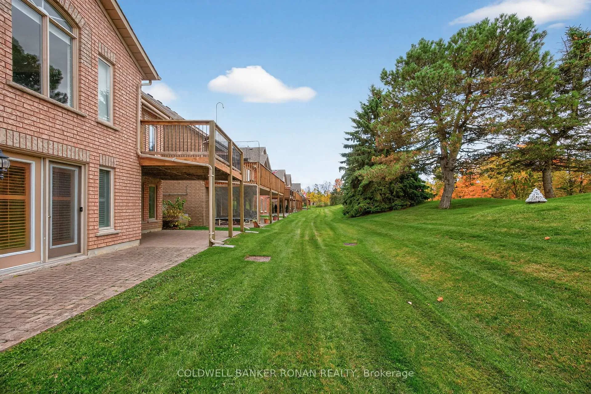 Photo 46 of 14 Via Amici, New Tecumseth, Rural New Tecumseth — HOMEH