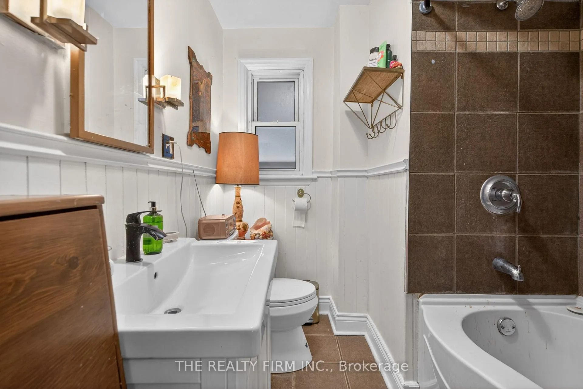 Photo 14 of 177 Rectory Street, London, East L — HOMEH