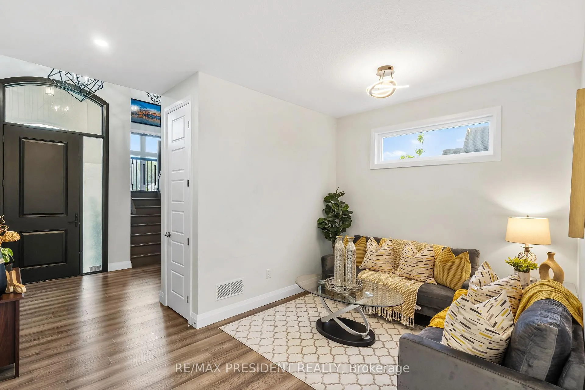 Photo 11 of 191 Foxborough Place, Thames Centre, Thorndale — HOMEH