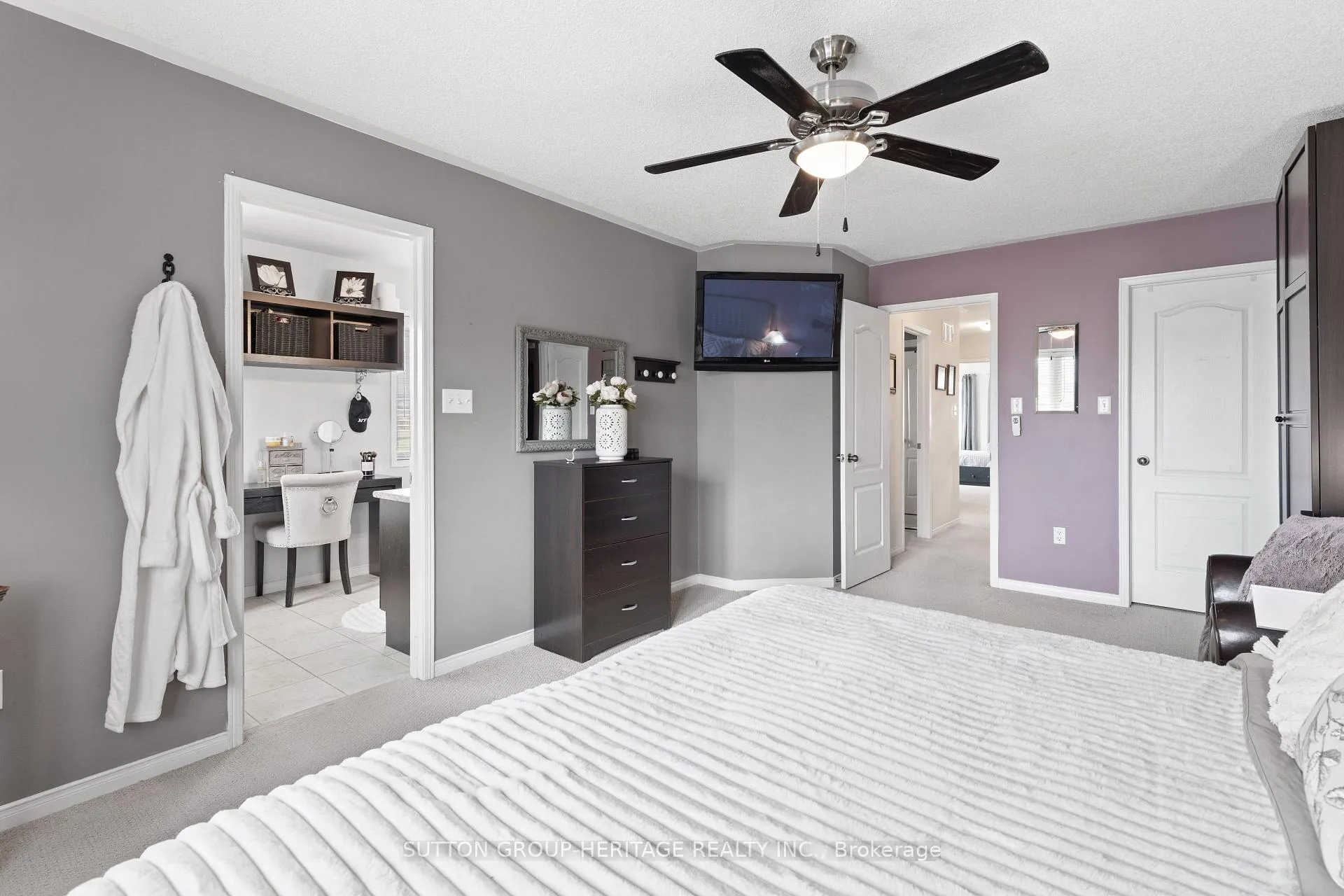 Photo 35 of 104 Gas Lamp Lane, Markham, Cornell — HOMEH