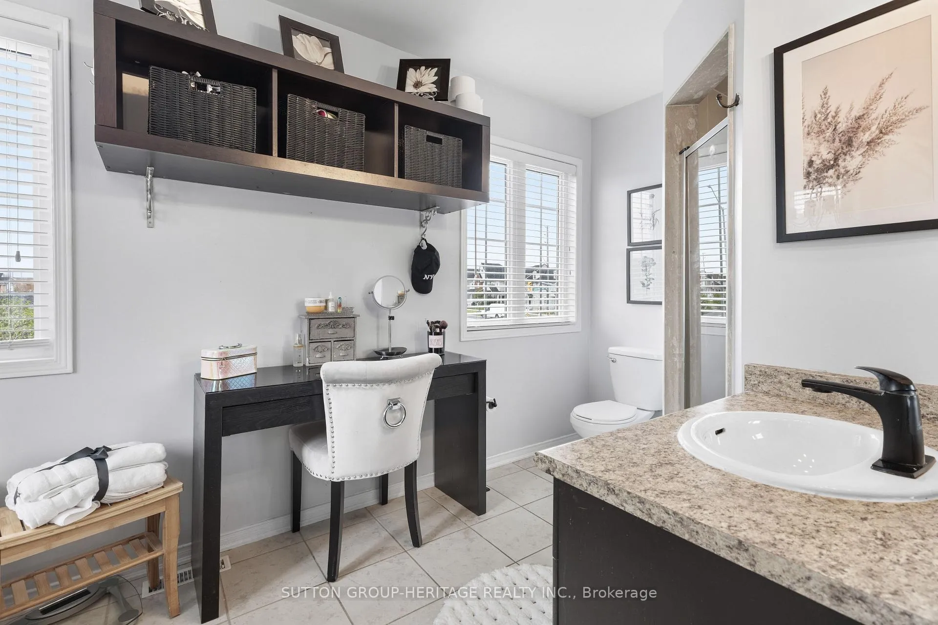 Photo 36 of 104 Gas Lamp Lane, Markham, Cornell — HOMEH