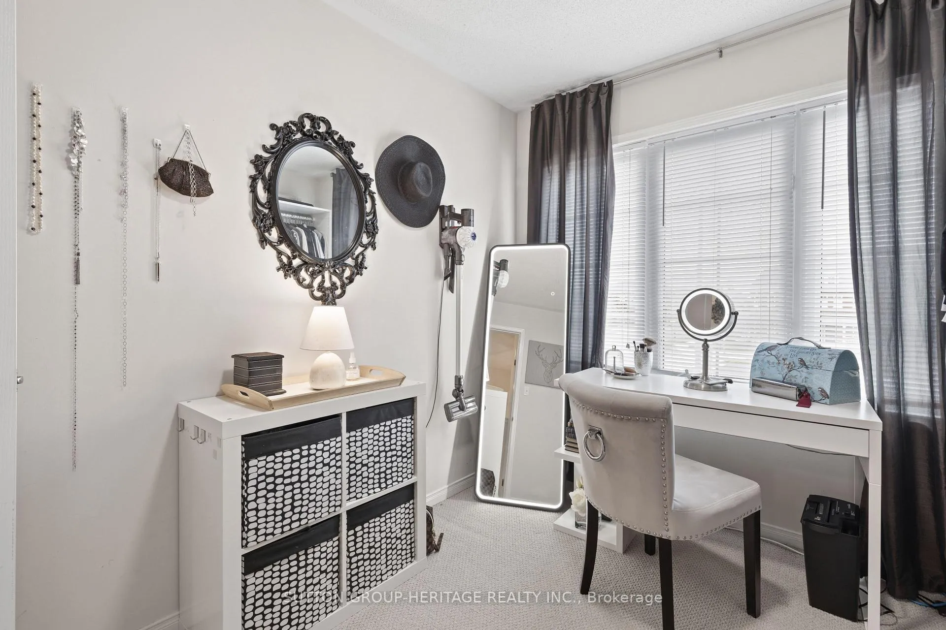 Photo 39 of 104 Gas Lamp Lane, Markham, Cornell — HOMEH