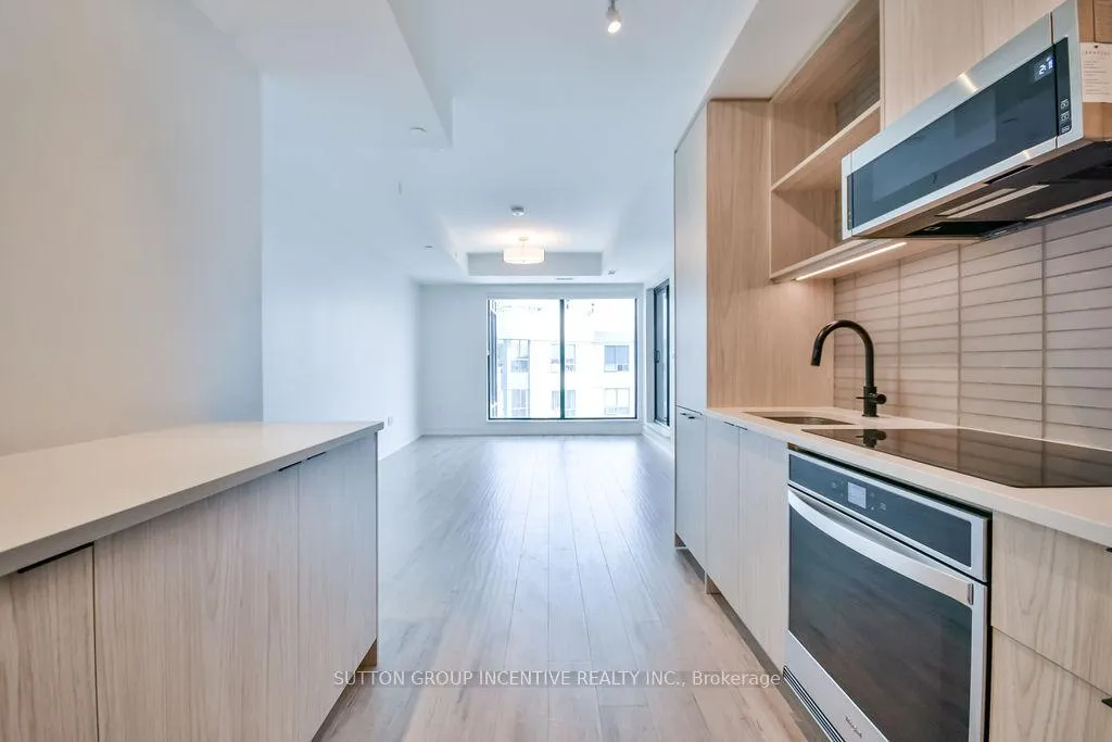 Photo 17 of Unit 713, 185 Dunlop Street E, Barrie, Lakeshore — HOMEH