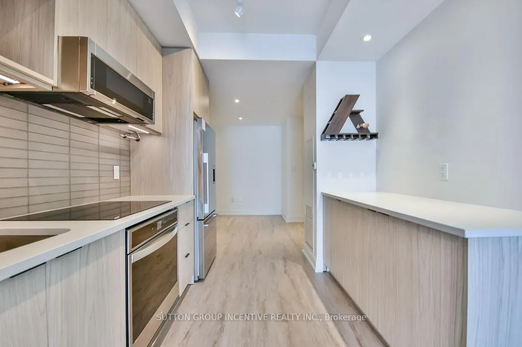 Photo 21 of Unit 713, 185 Dunlop Street E, Barrie, Lakeshore — HOMEH