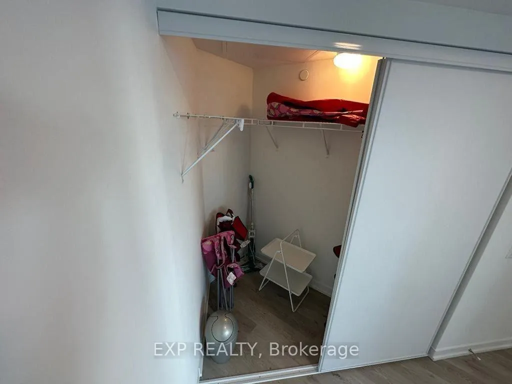 Photo 14 of Unit 2515, 138 Downes Street, Toronto, Waterfront Communities — HOMEH