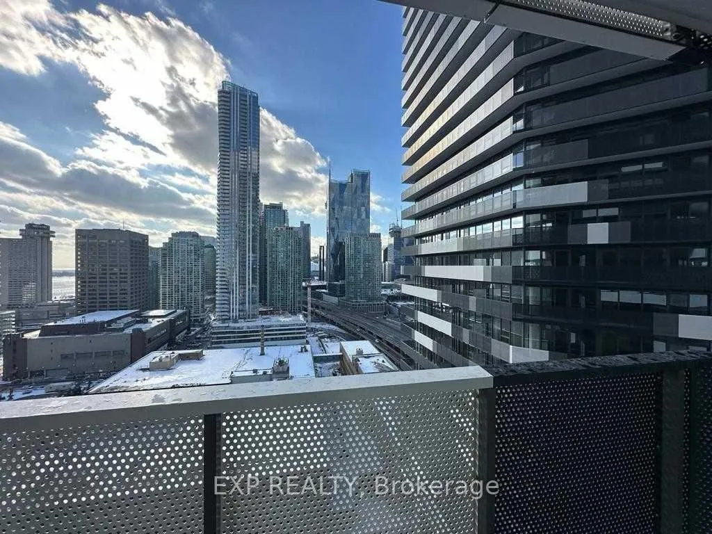 Photo 16 of Unit 2515, 138 Downes Street, Toronto, Waterfront Communities — HOMEH