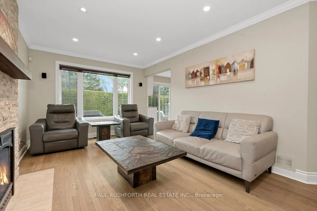 Photo 8 of 6400 Bernice Court, Ottawa, Convent Glen North — HOMEH