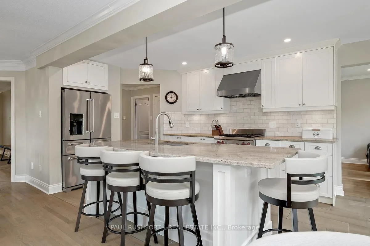 Photo 11 of 6400 Bernice Court, Ottawa, Convent Glen North — HOMEH