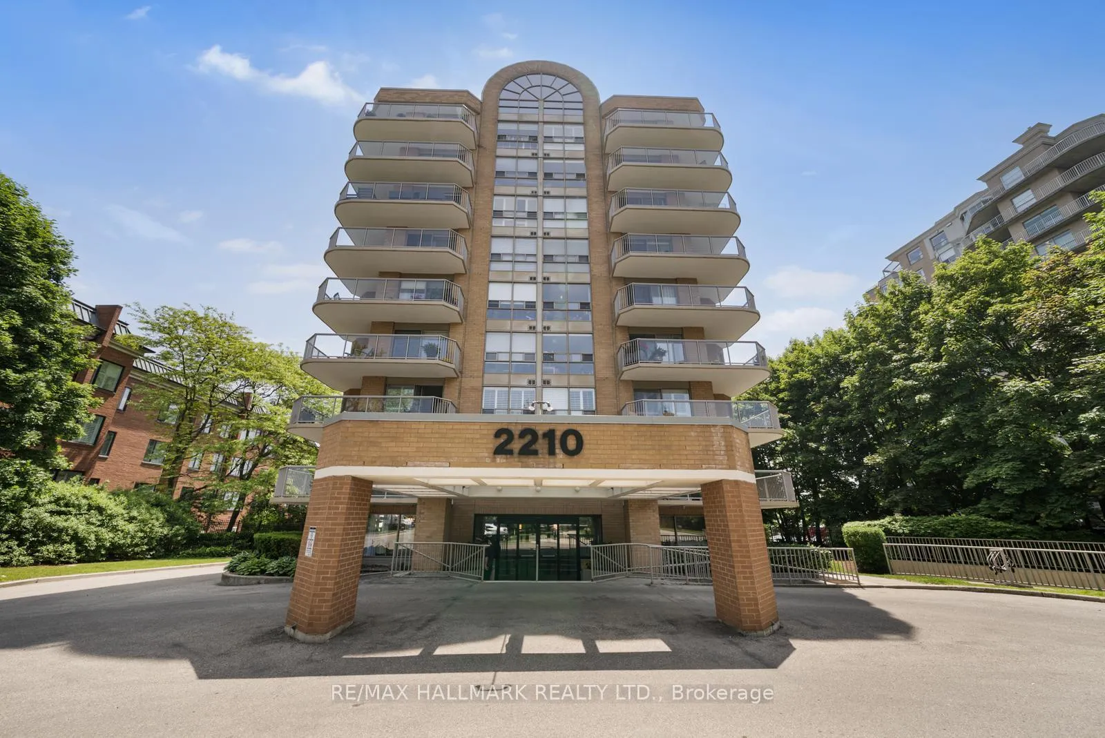 Photo 7 of Unit 104, 2210 Lakeshore Road, Burlington, Brant — HOMEH
