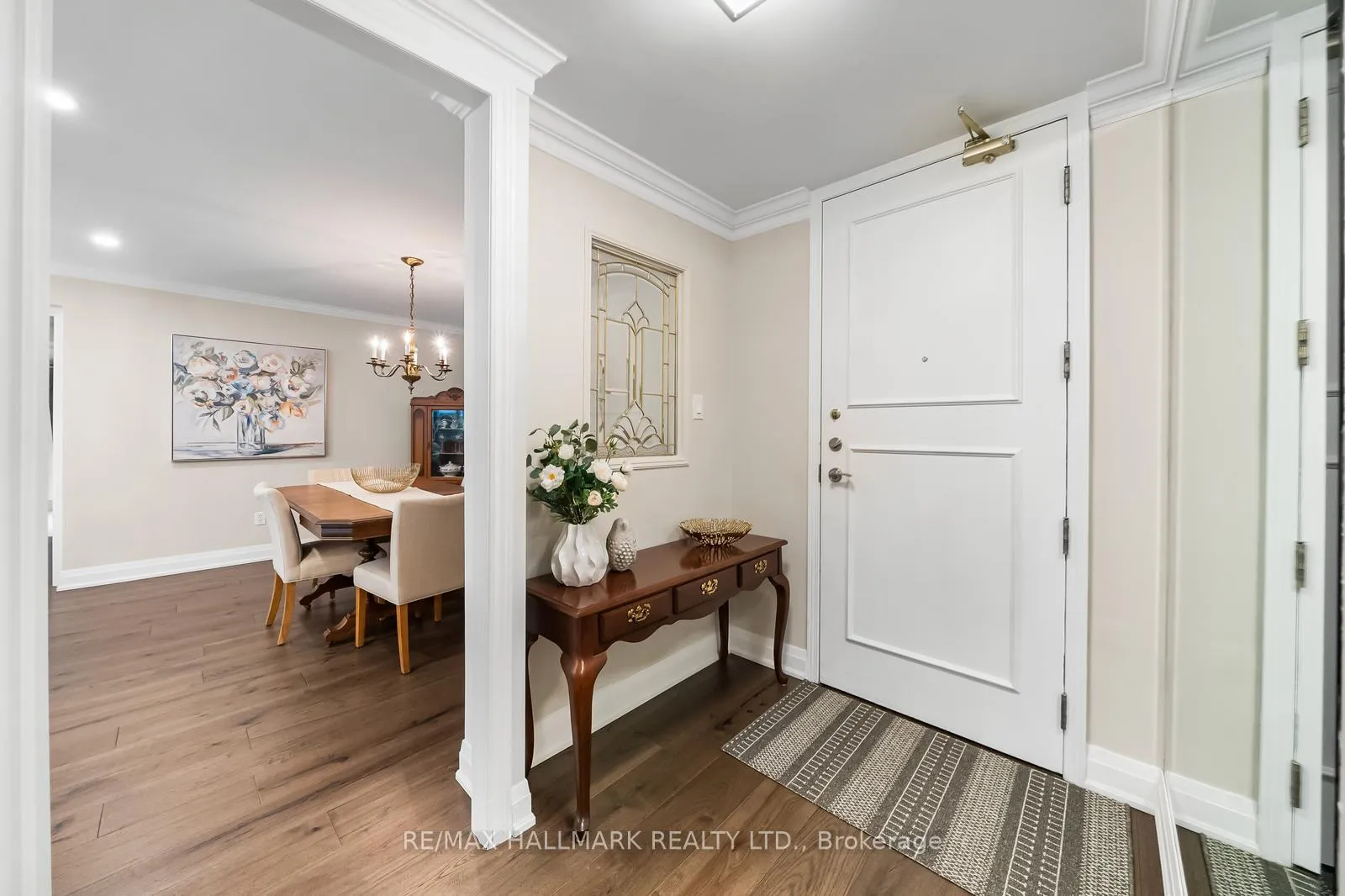 Photo 12 of Unit 104, 2210 Lakeshore Road, Burlington, Brant — HOMEH