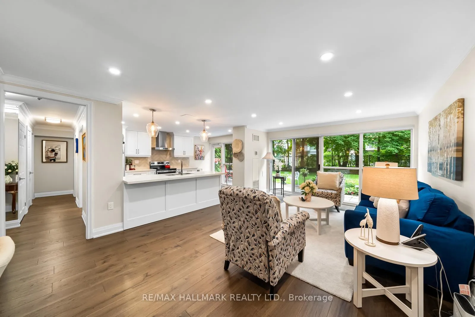 Photo 15 of Unit 104, 2210 Lakeshore Road, Burlington, Brant — HOMEH