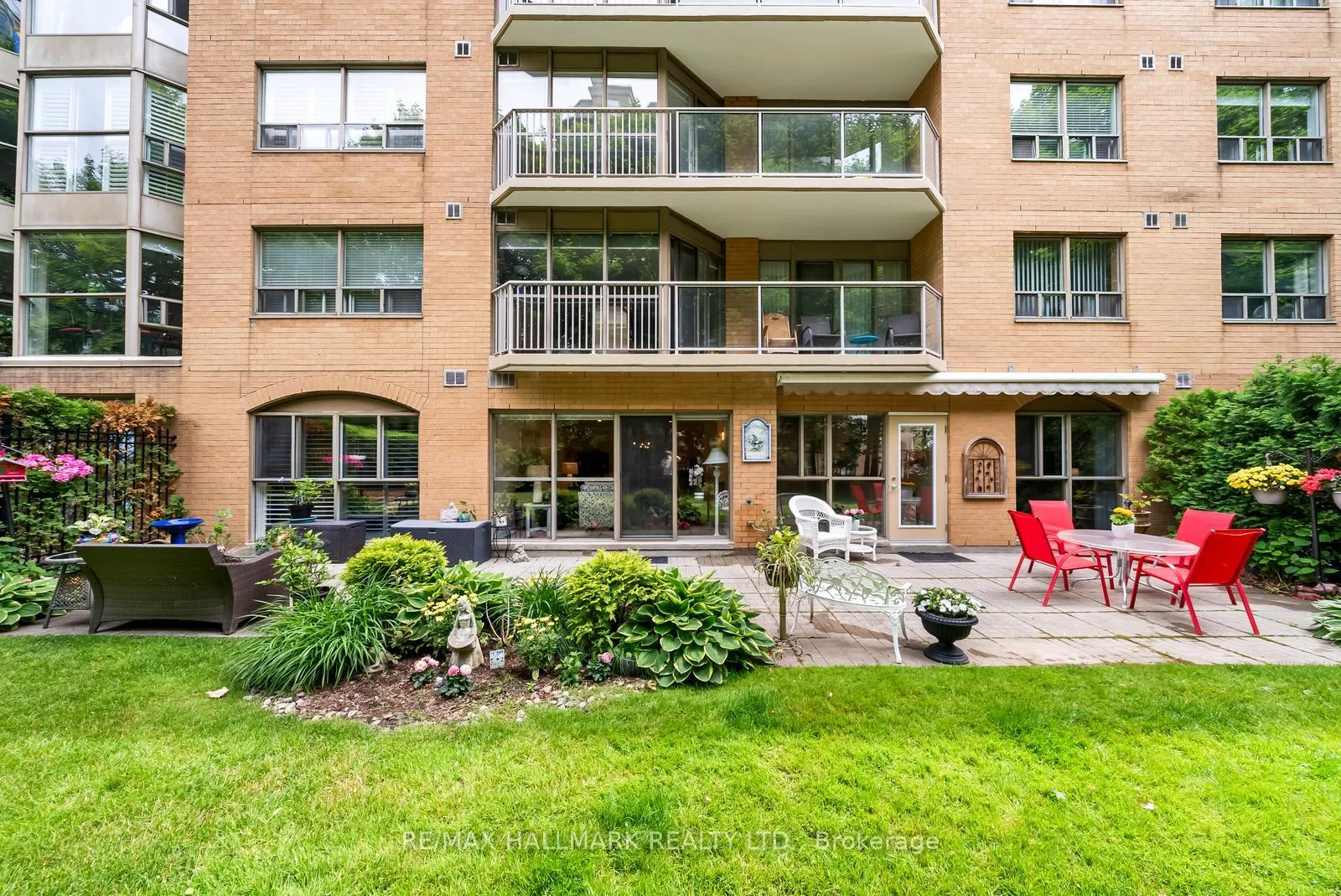 Photo 28 of Unit 104, 2210 Lakeshore Road, Burlington, Brant — HOMEH
