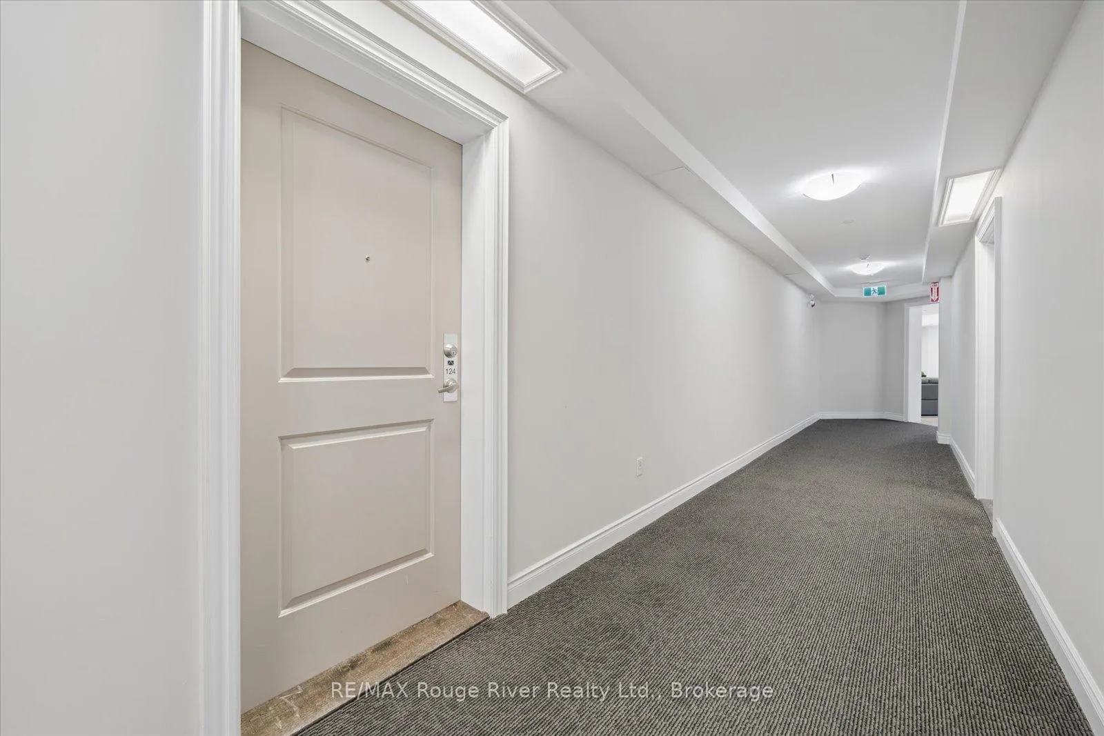 Photo 7 of Unit 124, 84 Aspen Springs Drive, Clarington, Bowmanville — HOMEH