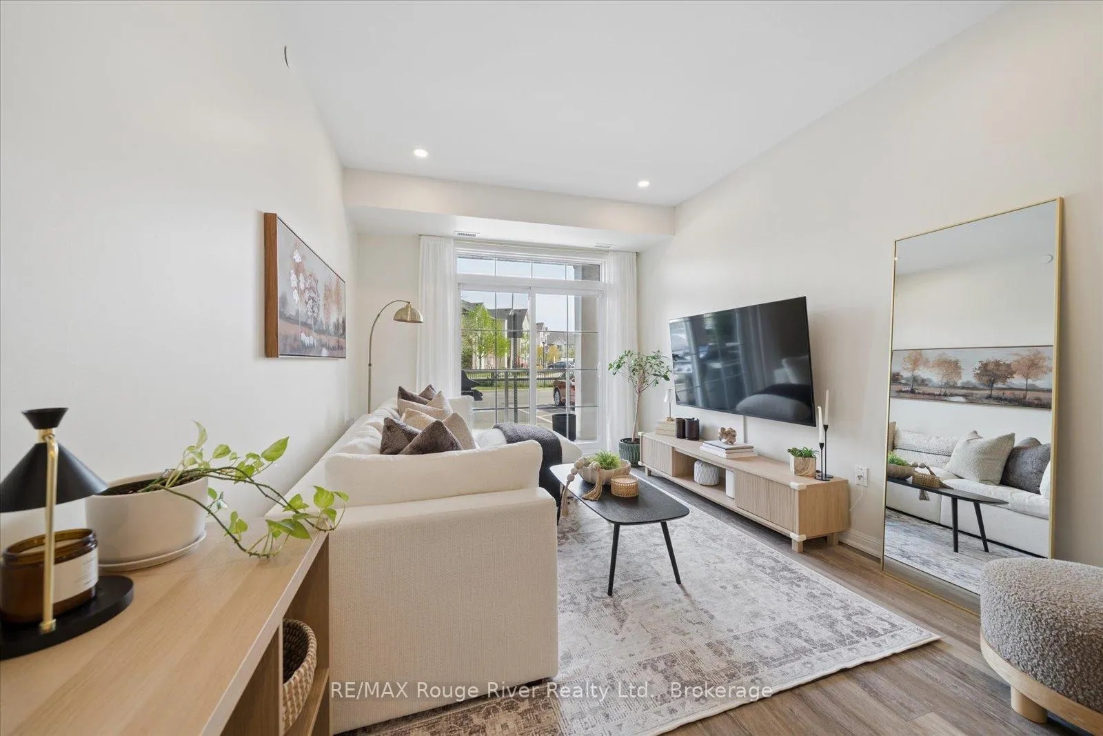 Photo 23 of Unit 124, 84 Aspen Springs Drive, Clarington, Bowmanville — HOMEH
