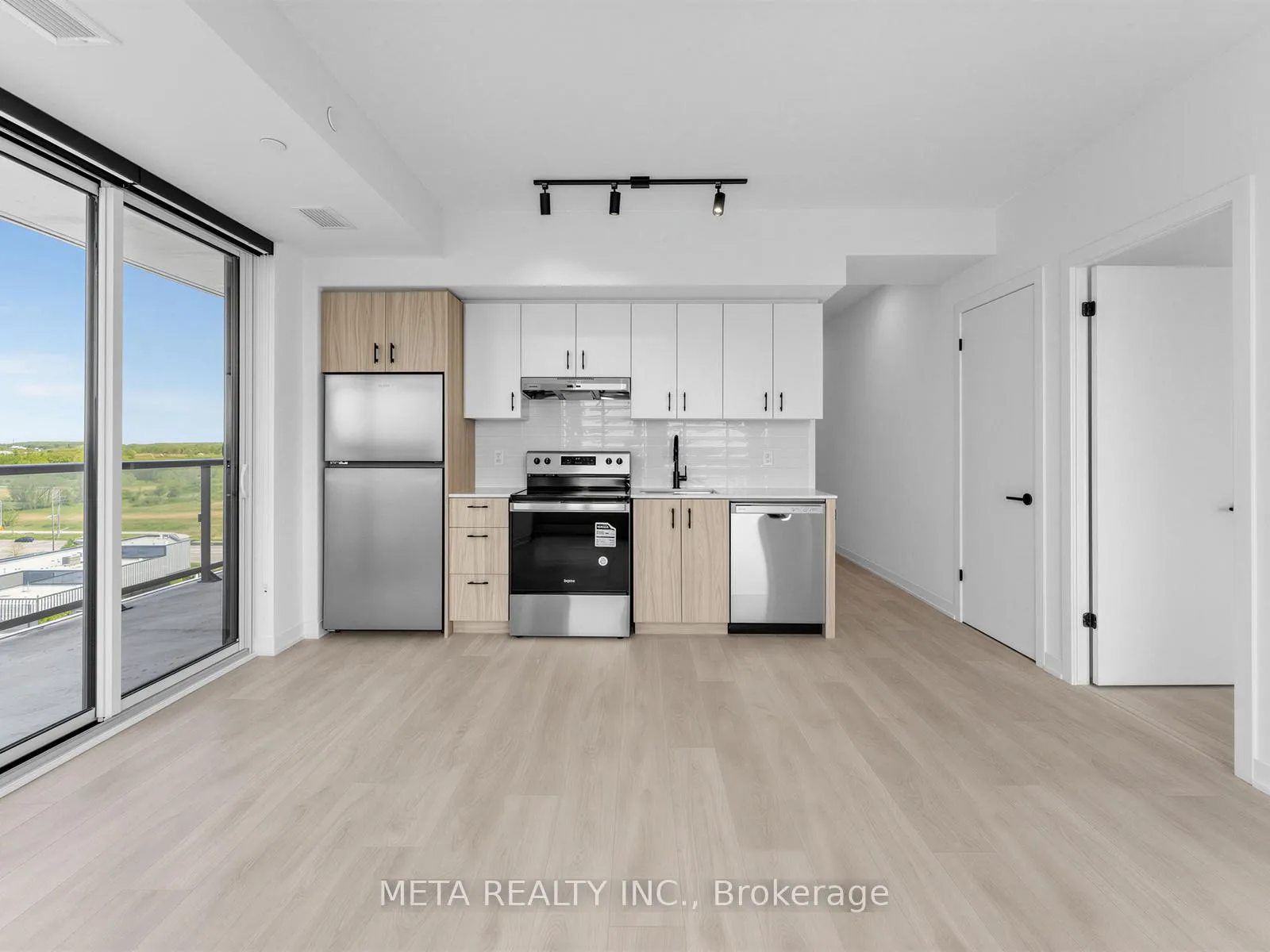 Photo 5 of Unit C1002, 4878 Powers Common, Burlington, Alton — HOMEH