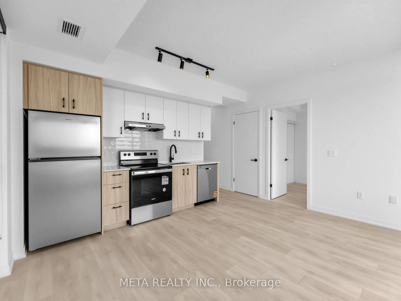 Photo 7 of Unit C1002, 4878 Powers Common, Burlington, Alton — HOMEH