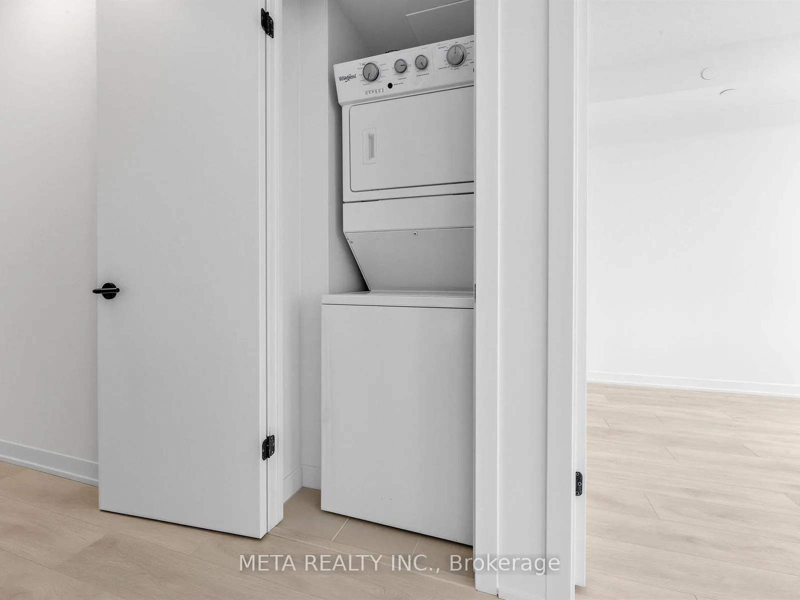 Photo 18 of Unit C1002, 4878 Powers Common, Burlington, Alton — HOMEH